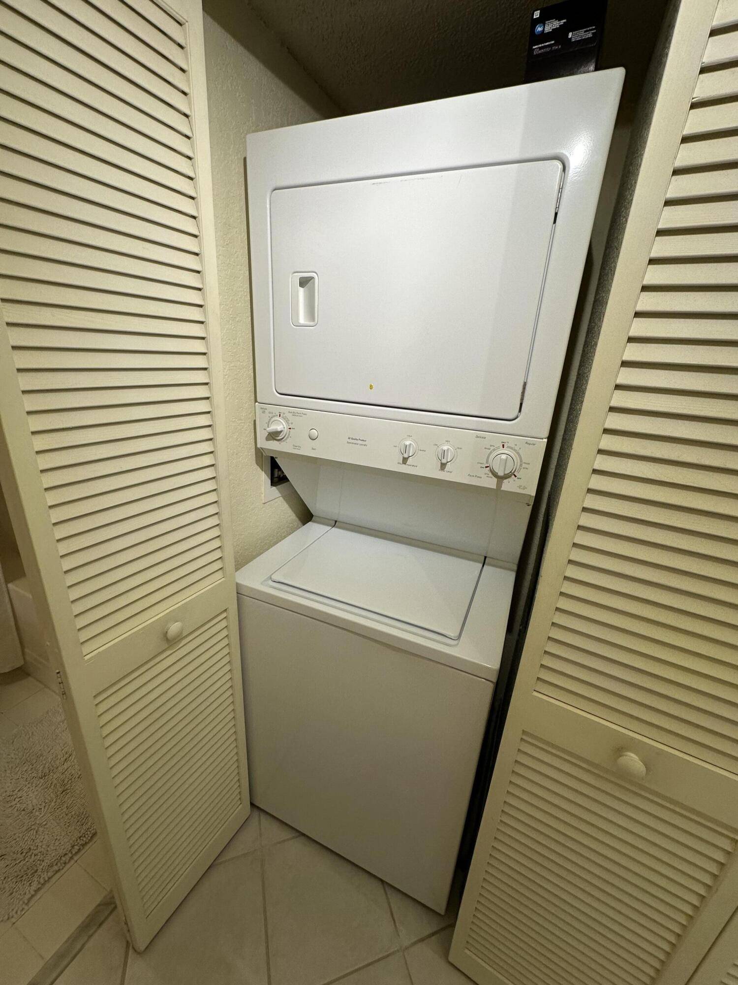 West Palm Beach, FL 33407,1801 N Flagler DR 538