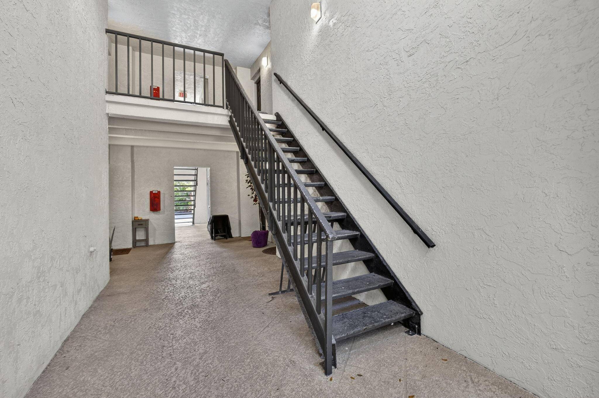 Jupiter, FL 33469,150 Pineview RD L7