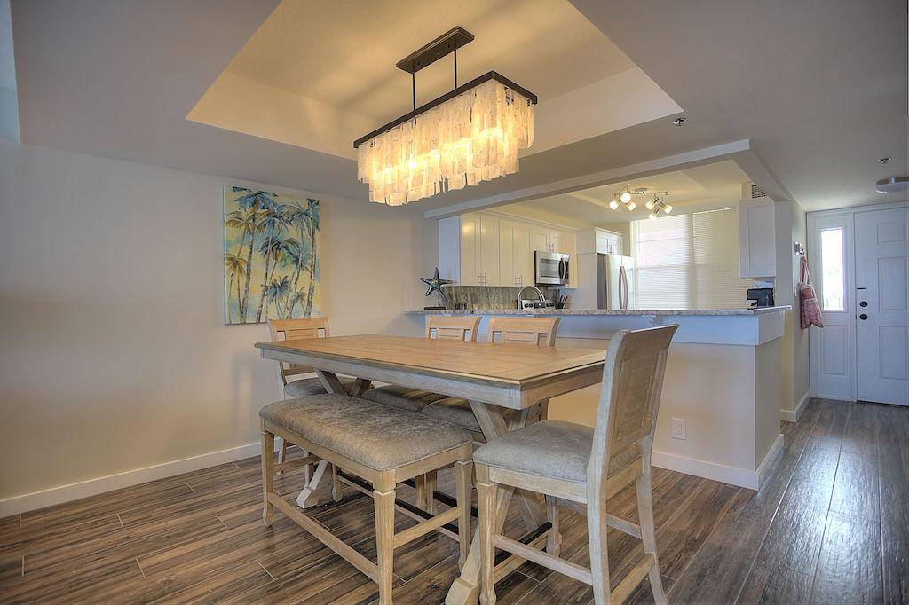 Juno Beach, FL 33408,840 Ocean DR 603