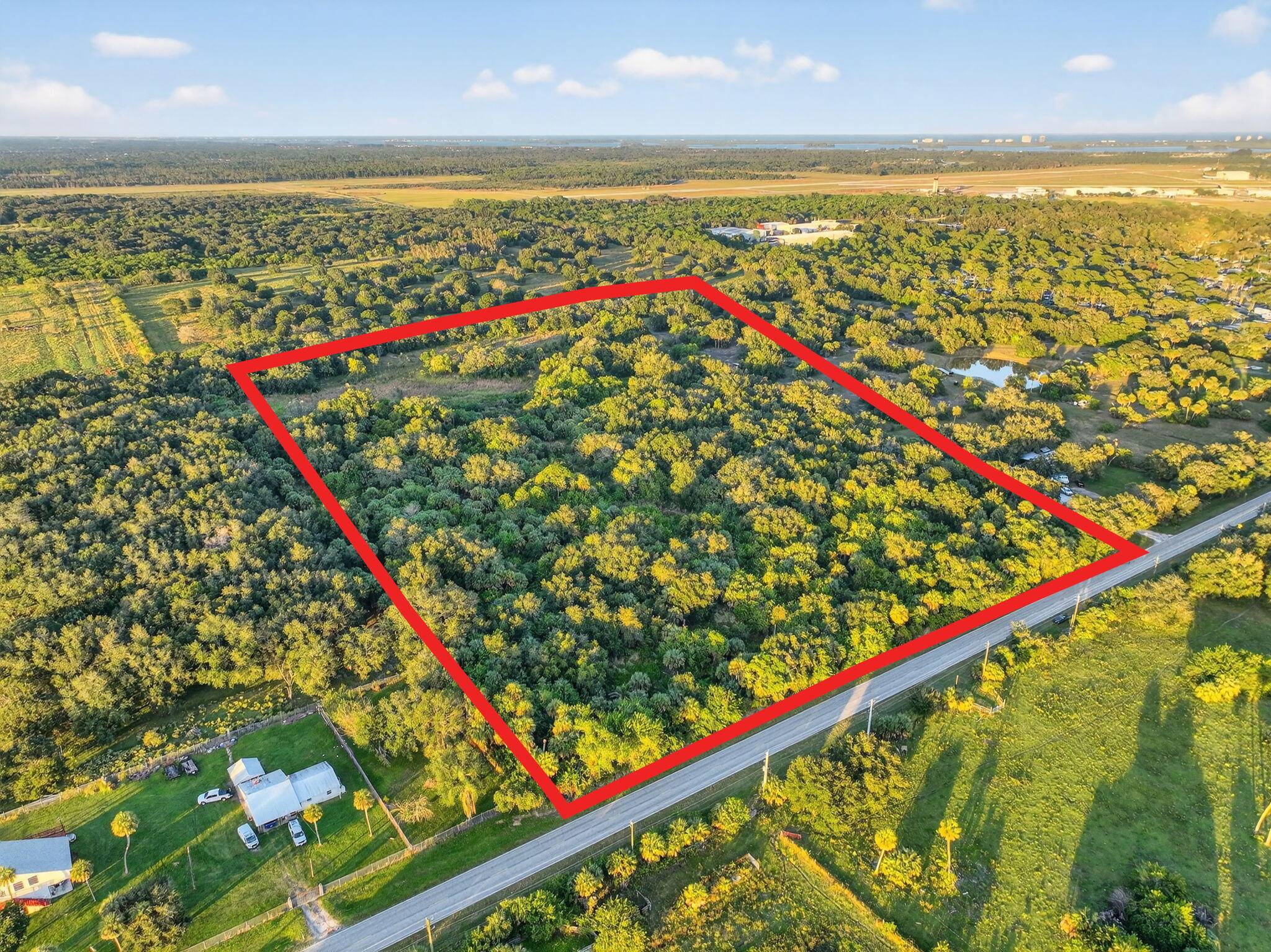 Fort Pierce, FL 34946,6102 Saint Lucie BLVD