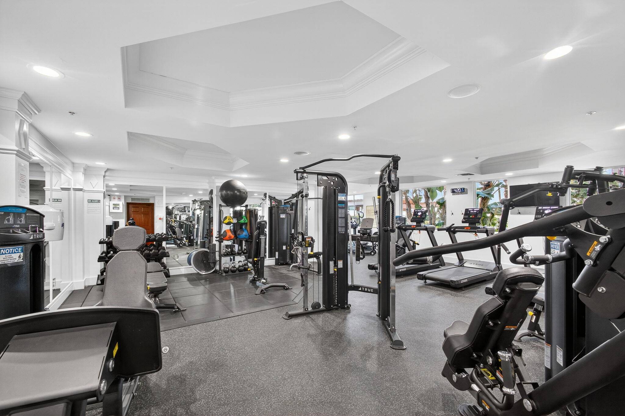 West Palm Beach, FL 33407,1801 N Flagler DR Apt 218