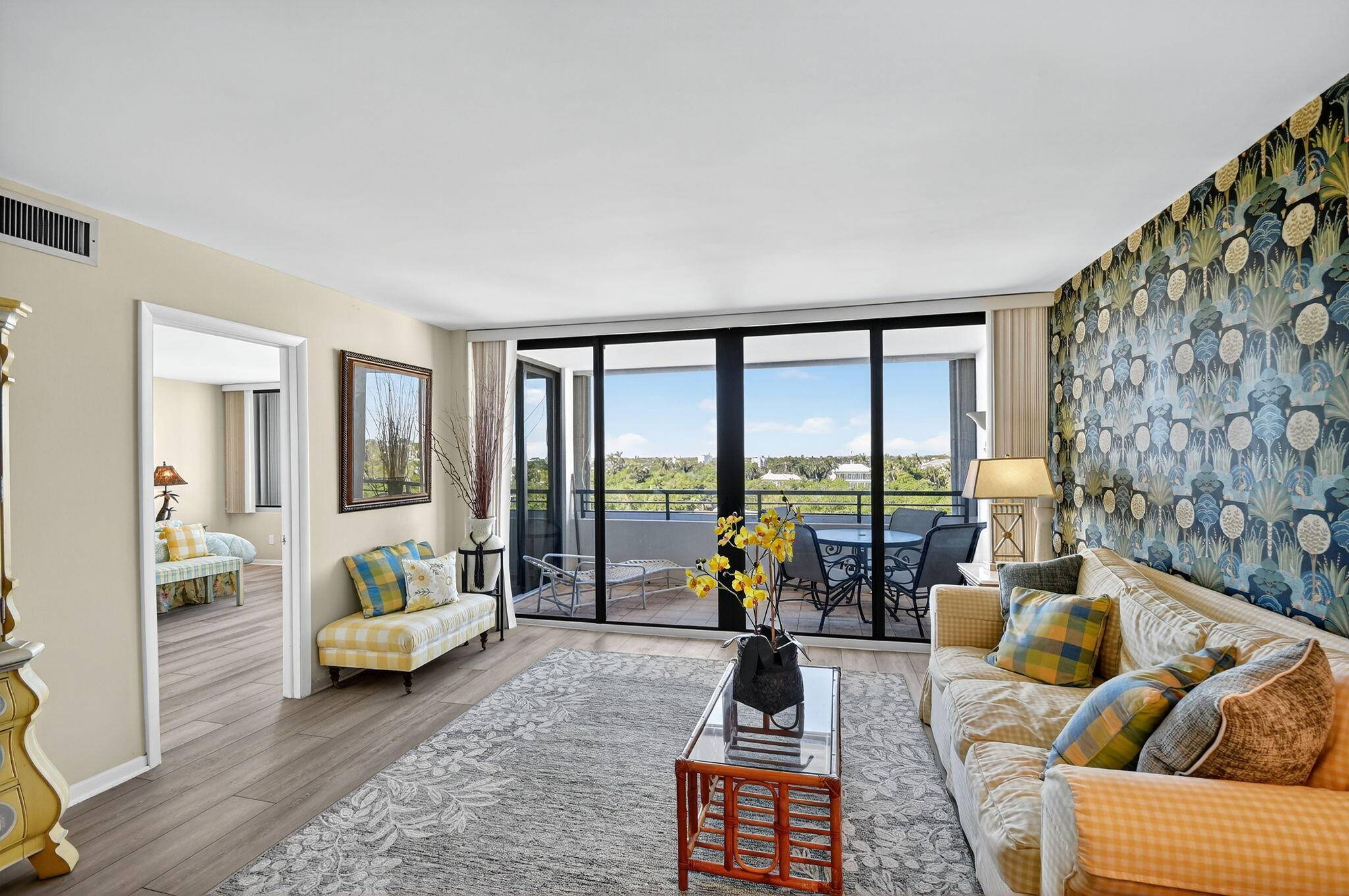 South Palm Beach, FL 33480,3589 S Ocean BLVD 509