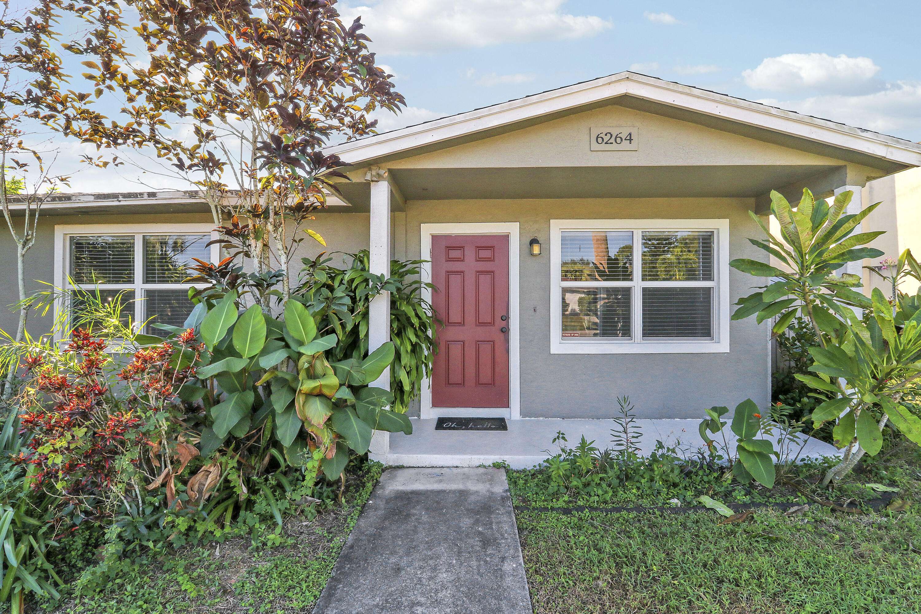 Jupiter, FL 33458,6264 Allen ST