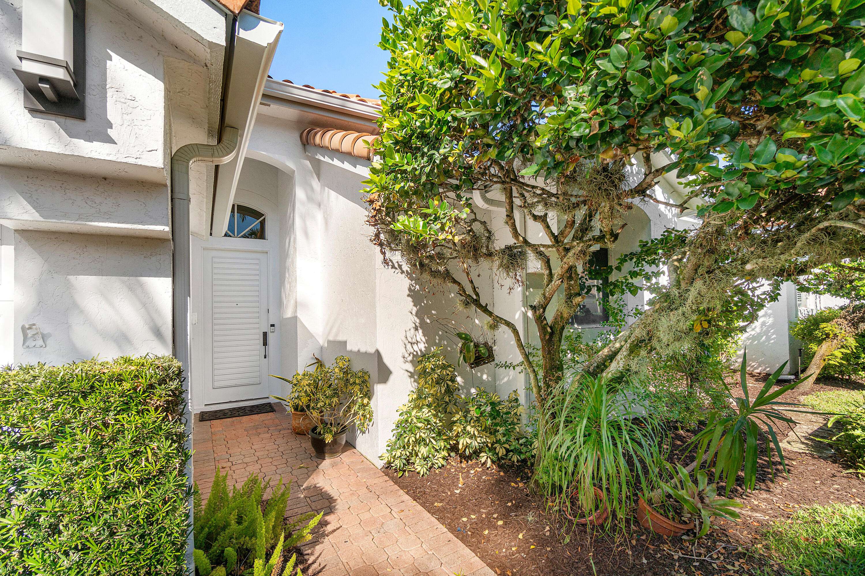 Boca Raton, FL 33496,2255 NW 62nd DR