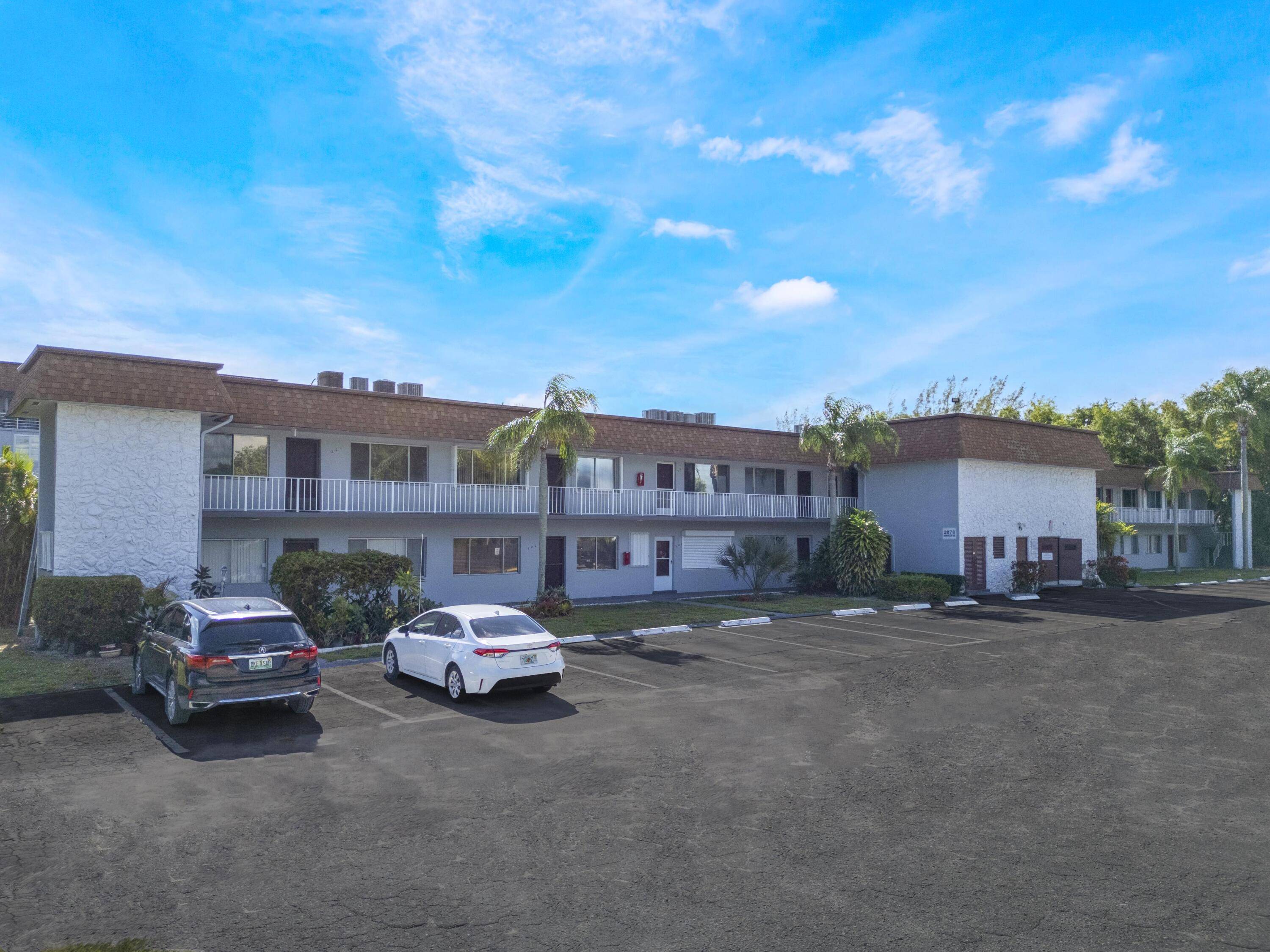 Lake Worth, FL 33462,2878 Donnelly DR 208