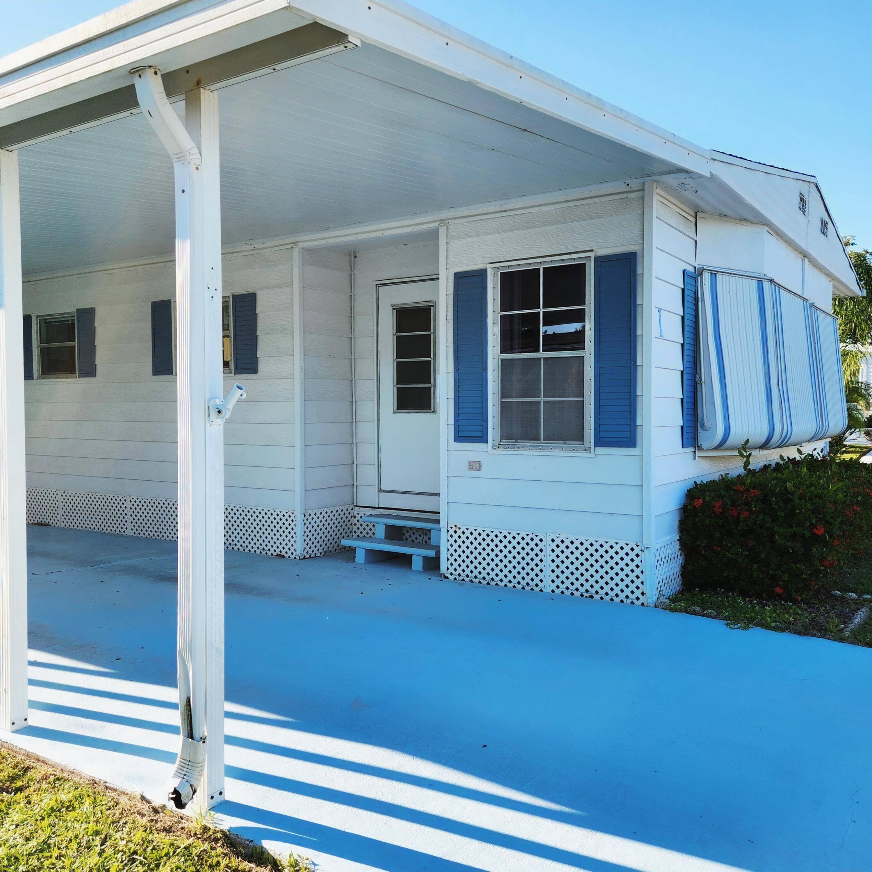 Port Saint Lucie, FL 34952,1 Santa Maria CT