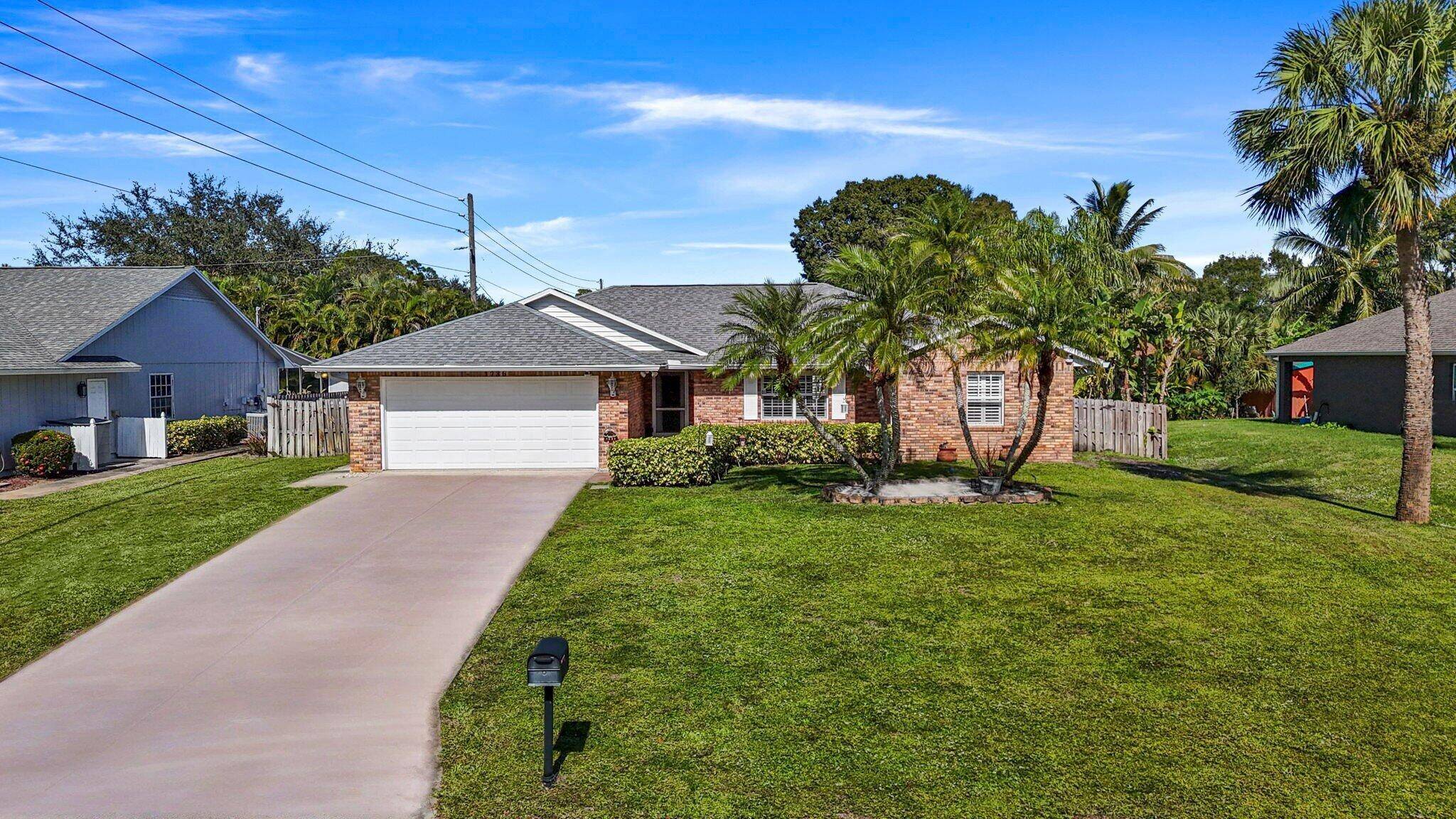 Vero Beach, FL 32962,1736 SW 21st ST