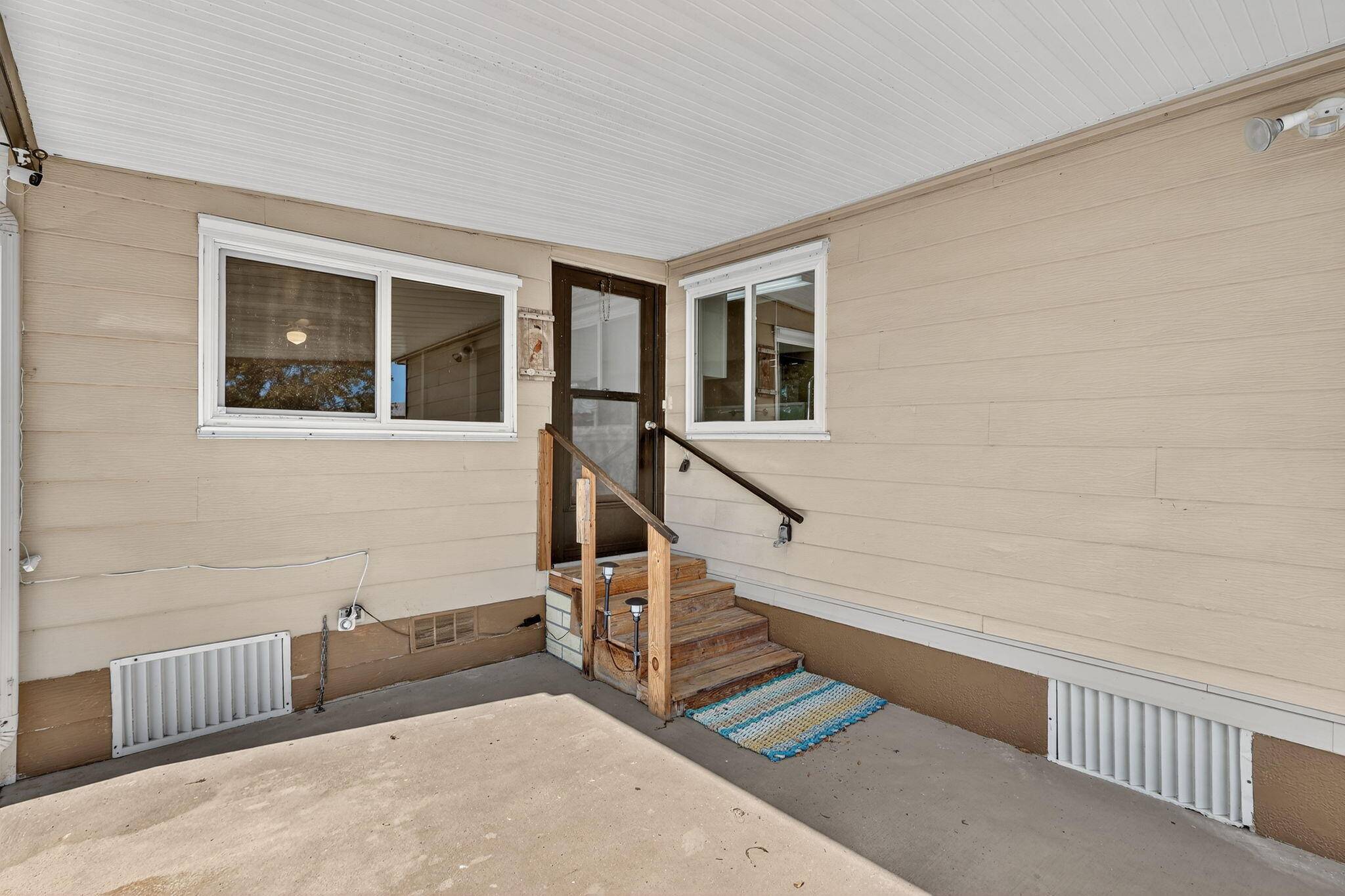 Port Saint Lucie, FL 34952,8561 Florence DR