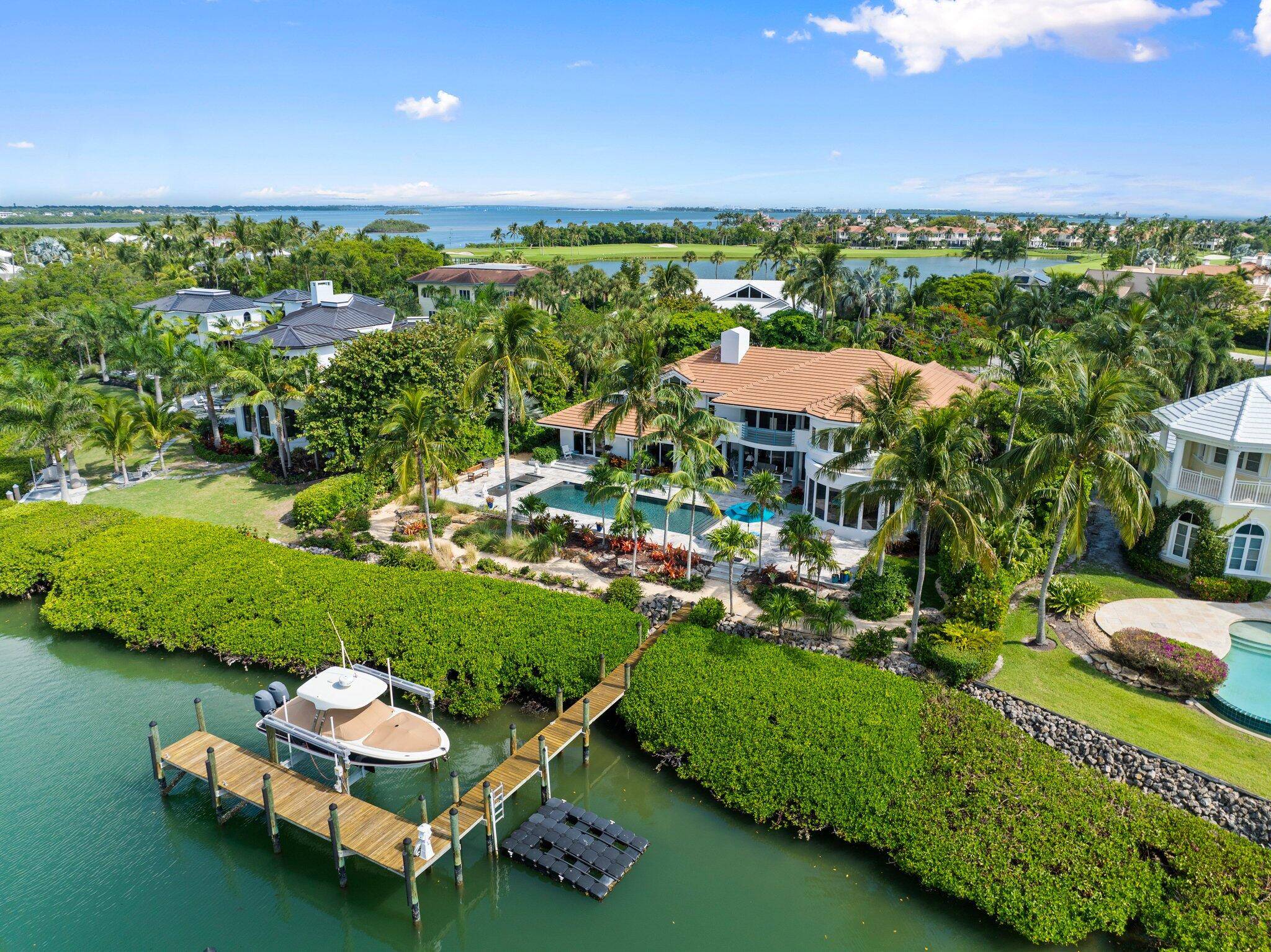 Stuart, FL 34996,6460 SE Harbor CIR