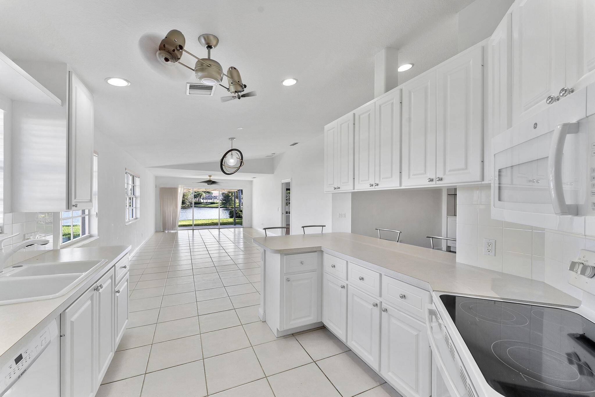 Wellington, FL 33414,8270 Eleuthera LN