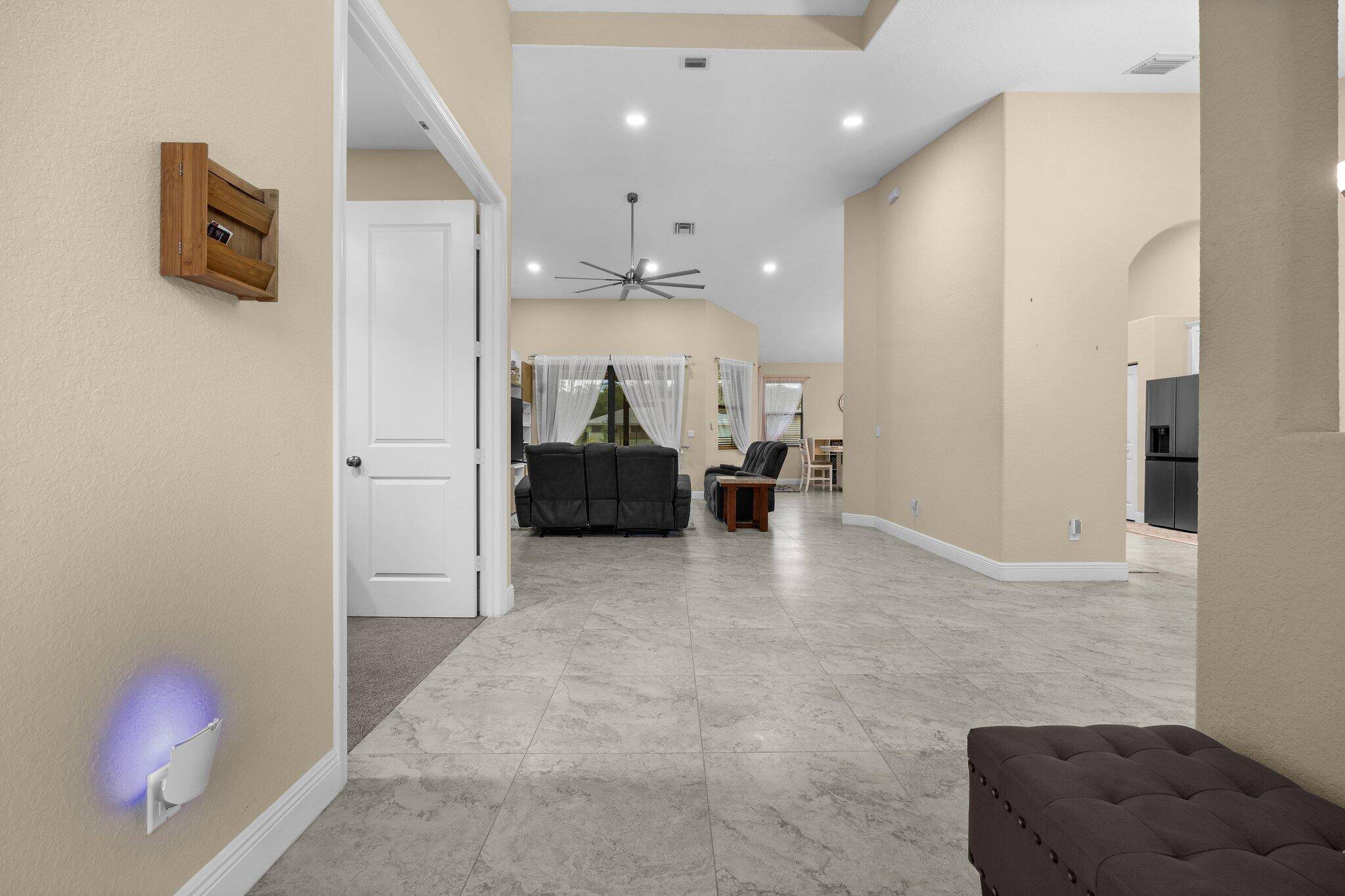 West Palm Beach, FL 33411,13395 N 59th CT