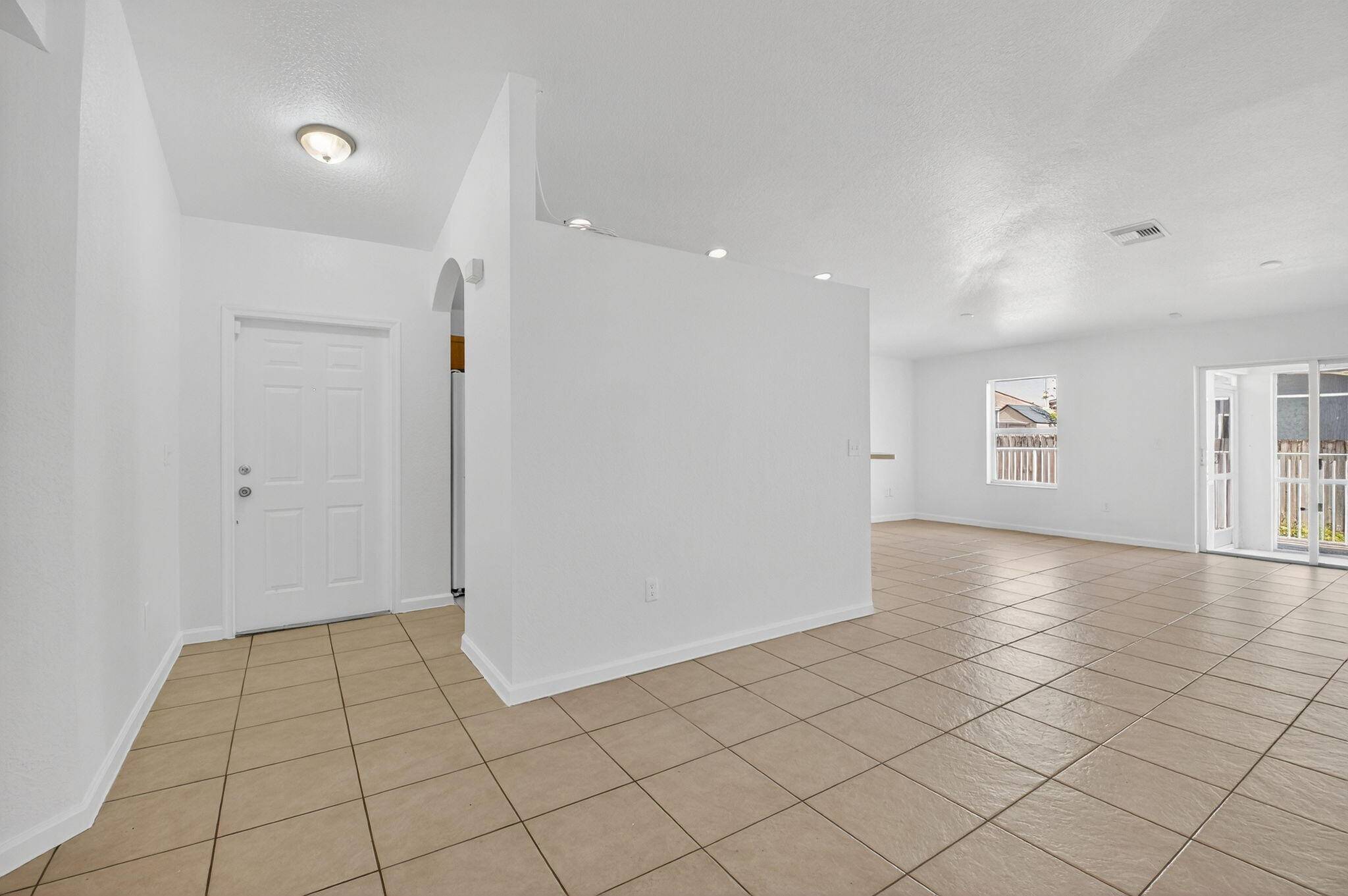 West Palm Beach, FL 33415,1430 Red Apple LN