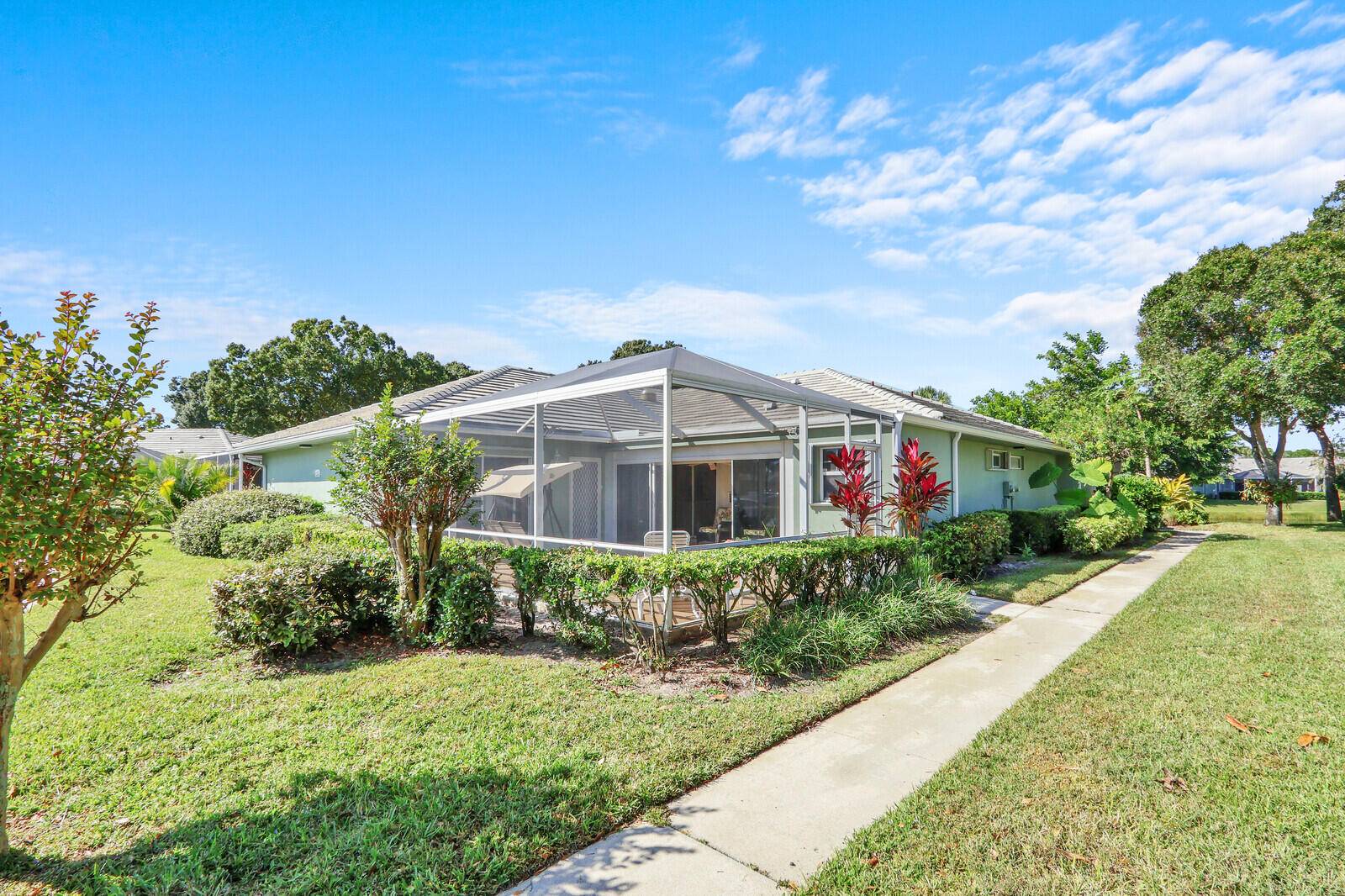 Port Saint Lucie, FL 34986,1255 NW Sun Terrace CIR 7b