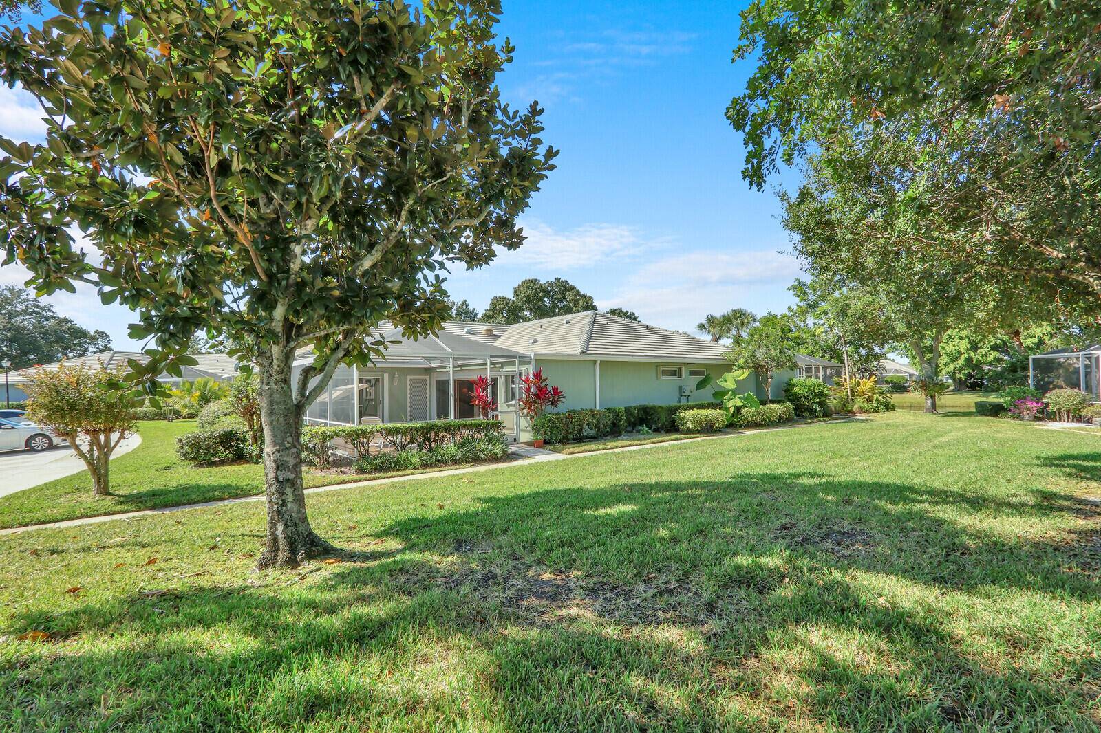 Port Saint Lucie, FL 34986,1255 NW Sun Terrace CIR 7b