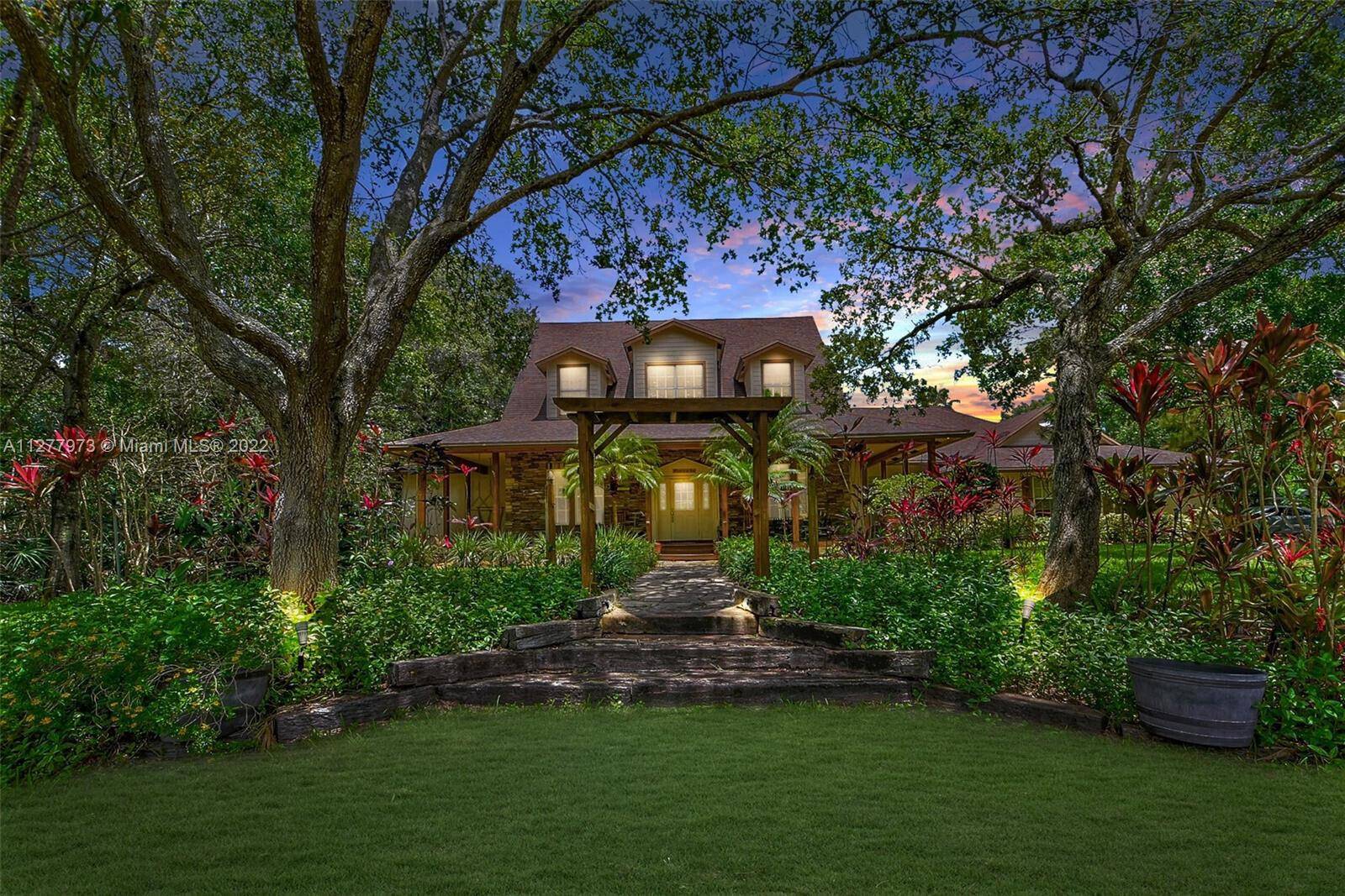 Loxahatchee, FL 33470,14425 N N 64th CT