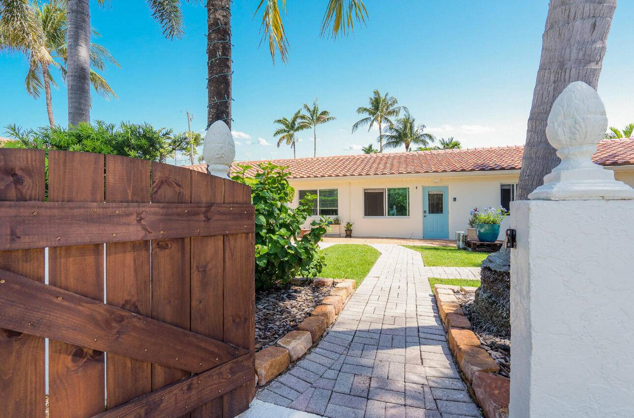 Ocean Ridge, FL 33435,11 Tropical DR 4