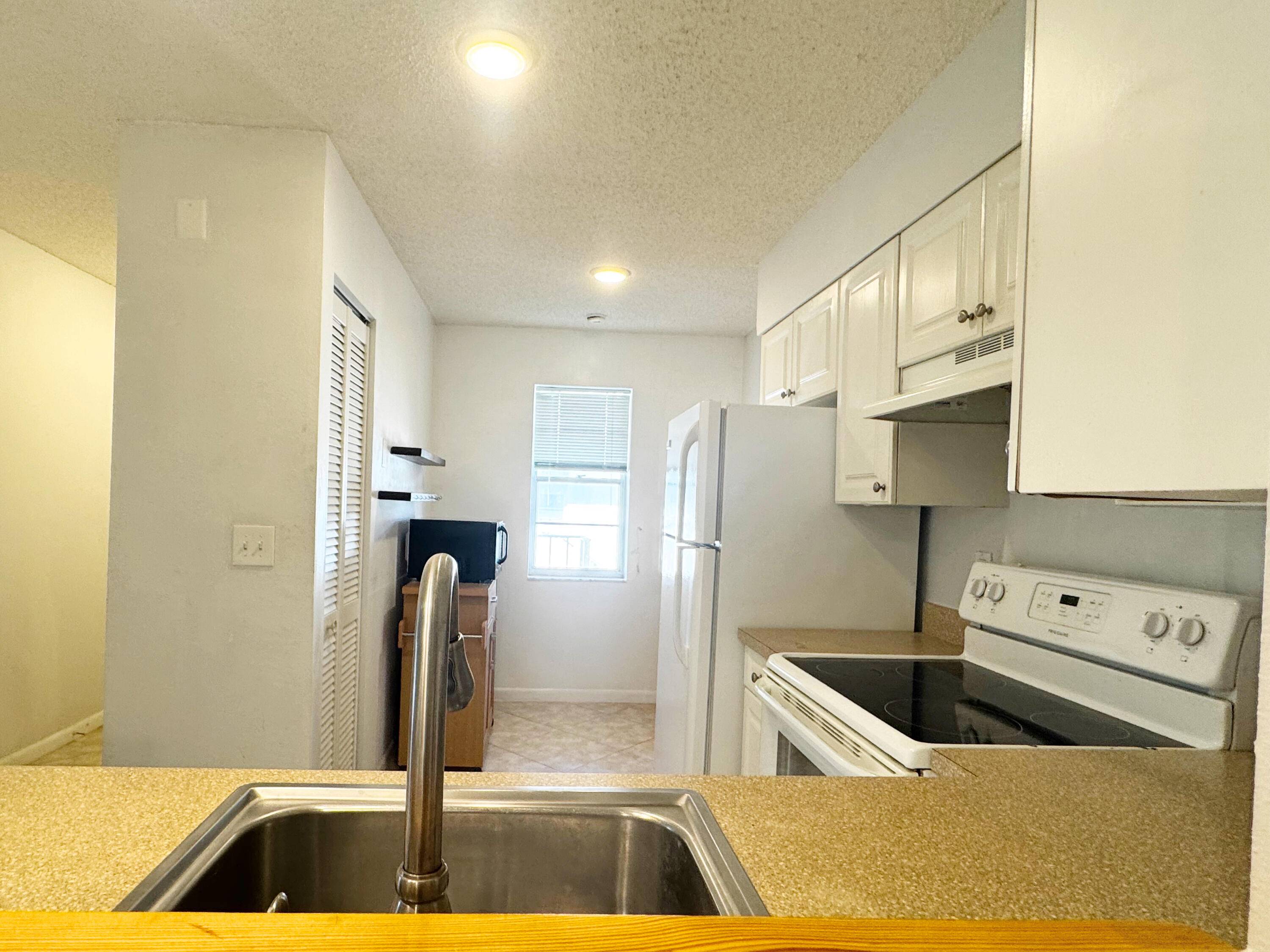 Delray Beach, FL 33446,14893 Wedgefield DR 204