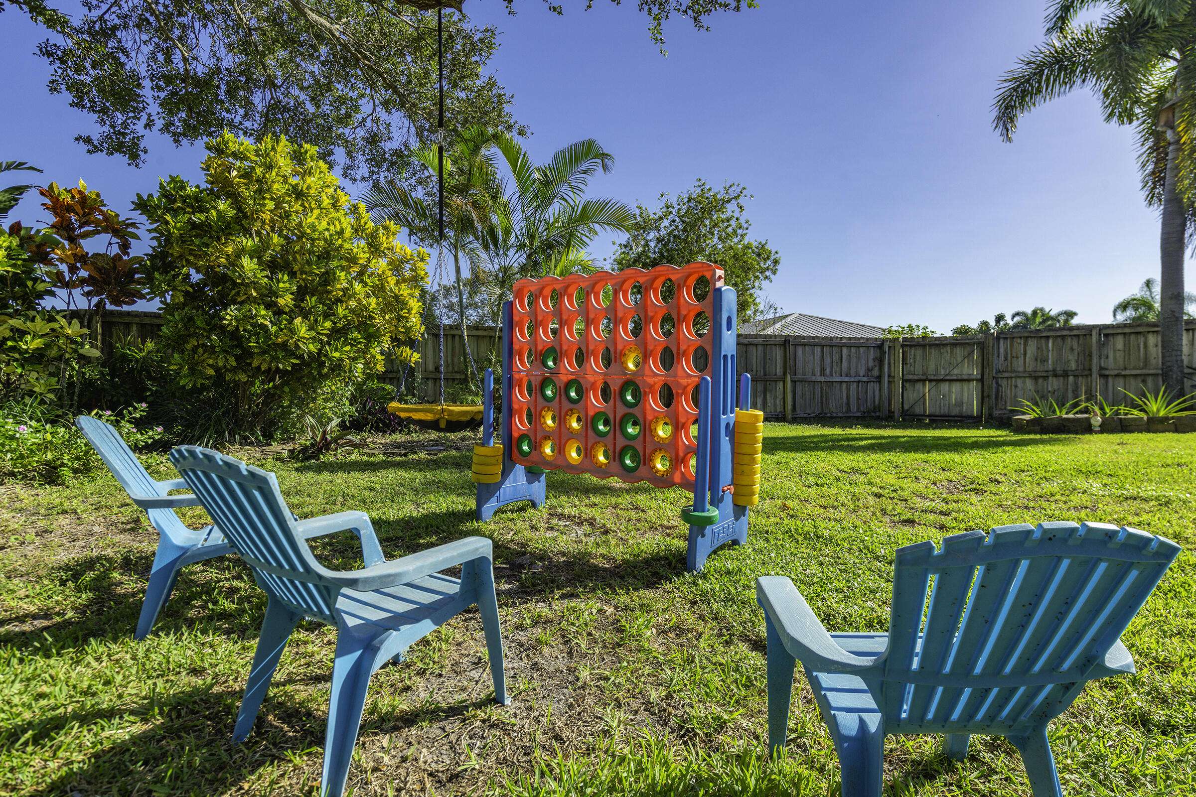 Port Saint Lucie, FL 34983,762 SE River LN