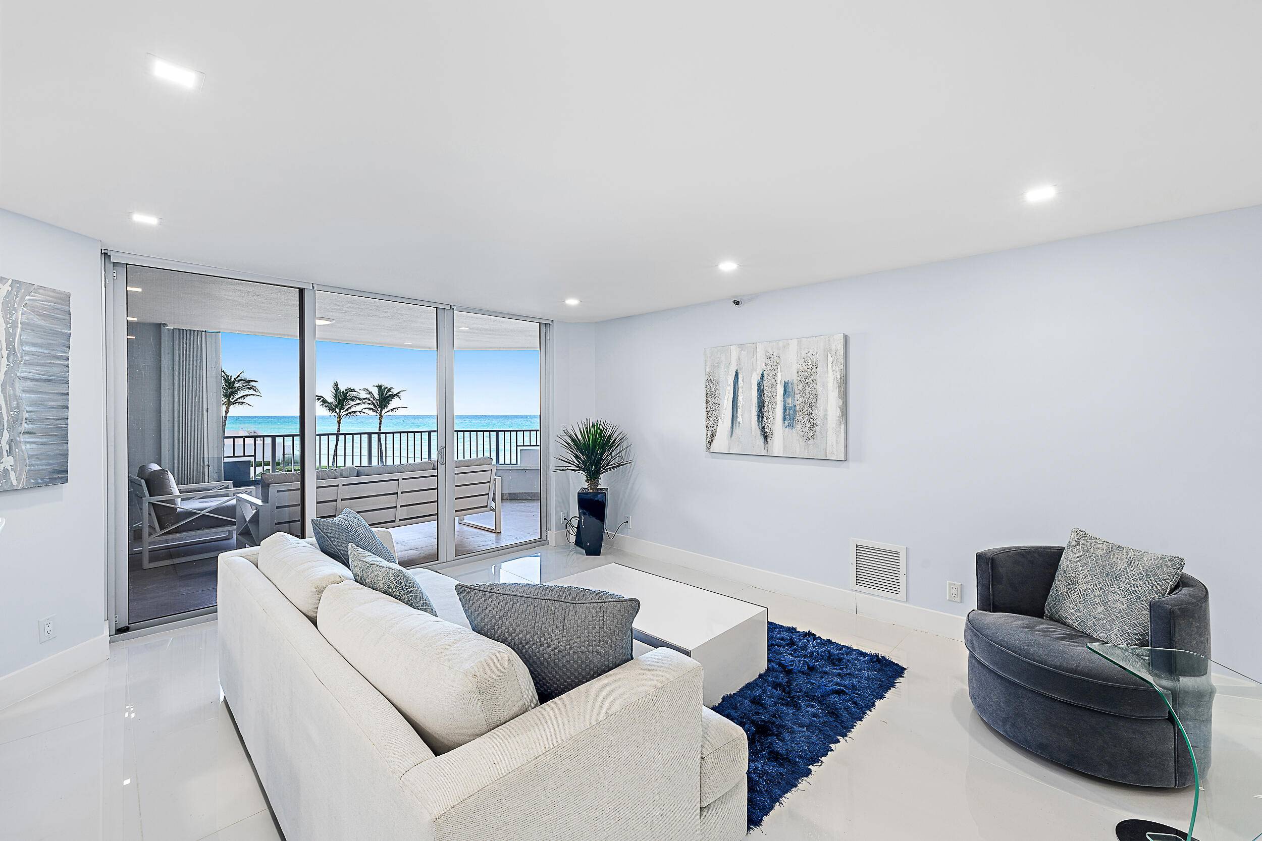 Singer Island, FL 33404,5200 N Ocean DR 203