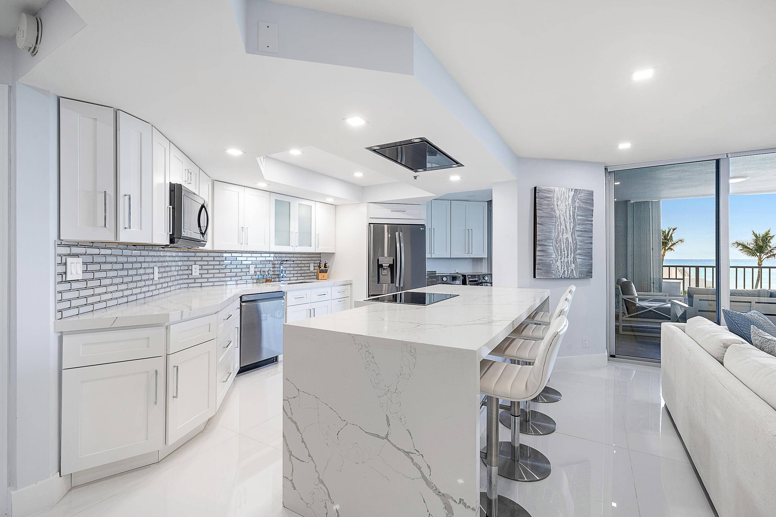 Singer Island, FL 33404,5200 N Ocean DR 203