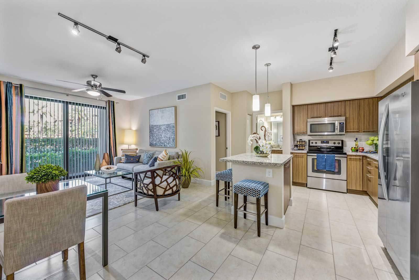 Miami, FL 33177,16808 SW 137th AVE 934