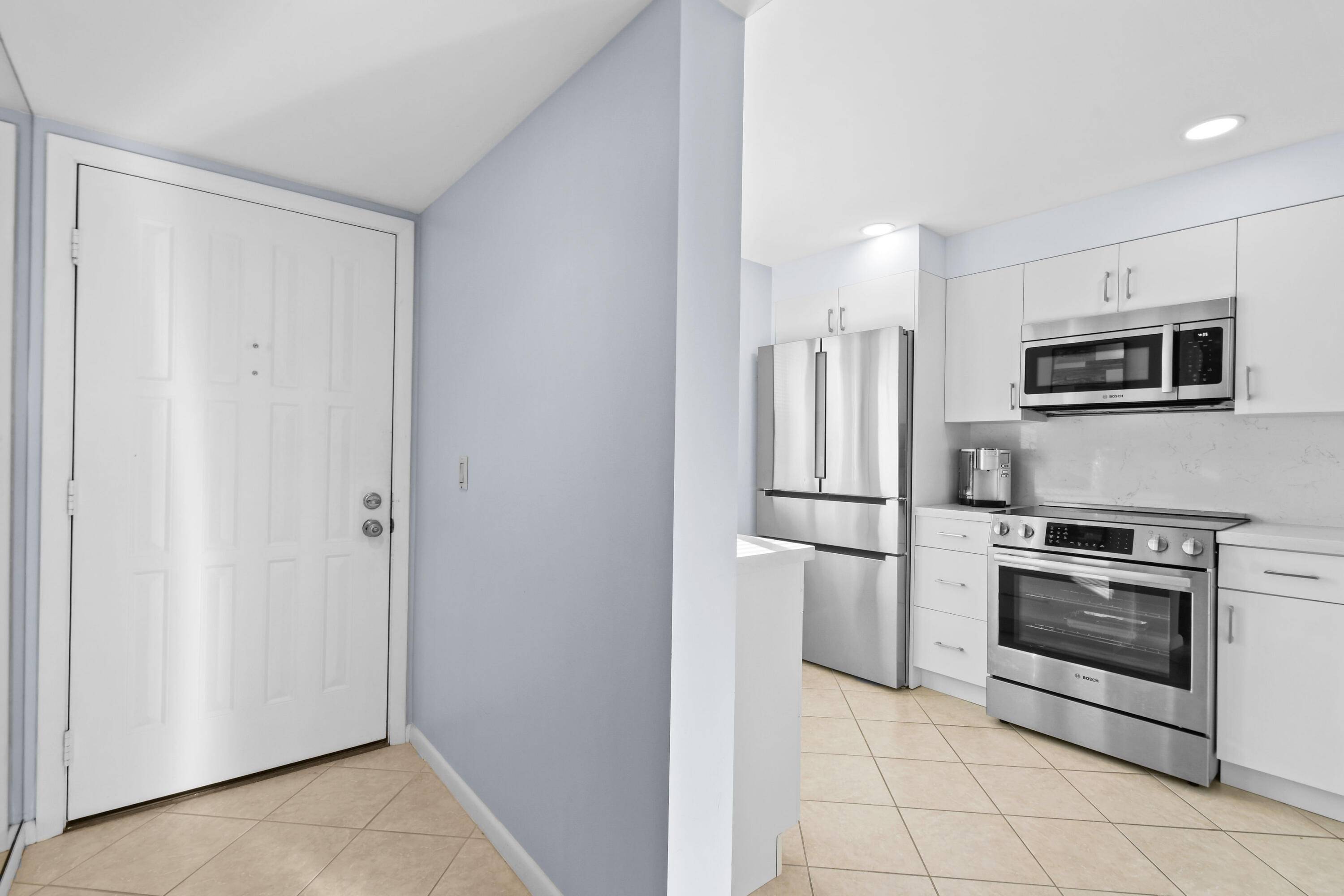 Jupiter, FL 33477,501 S Seas DR 206