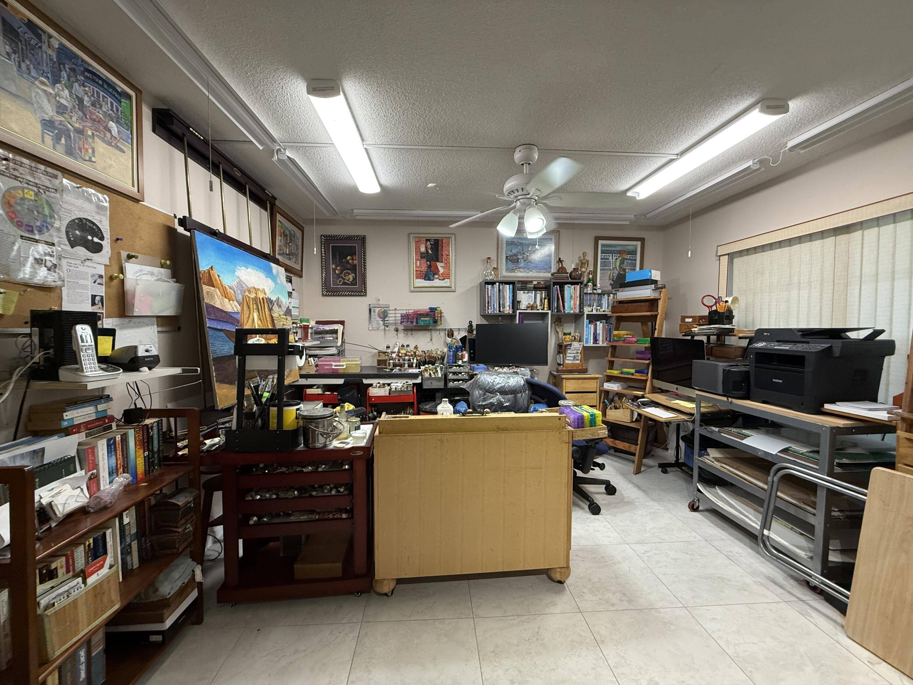 West Palm Beach, FL 33417,207 Wellington E