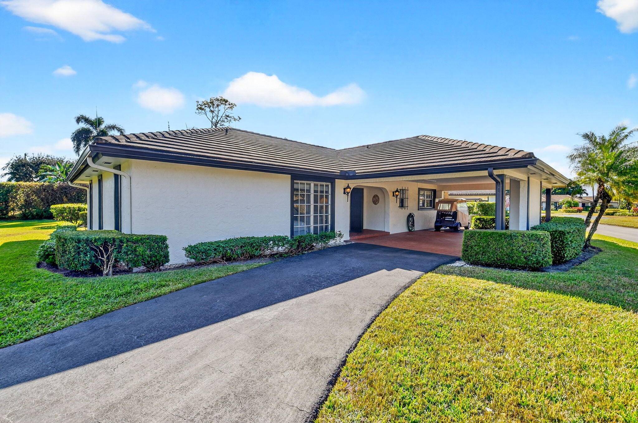 Atlantis, FL 33462,440 Pine Villa DR