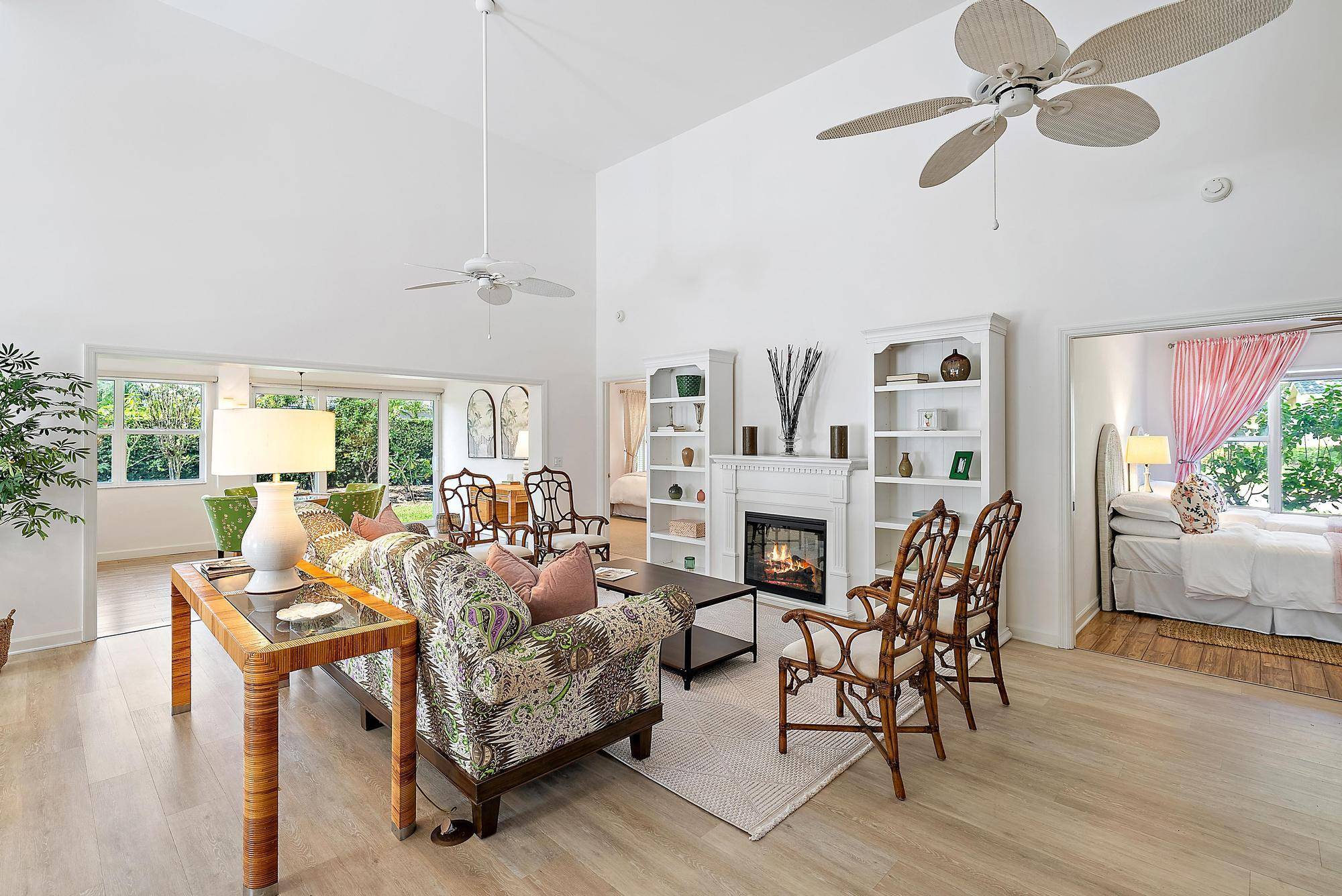 Hobe Sound, FL 33455,7998 SE Hempstead CIR