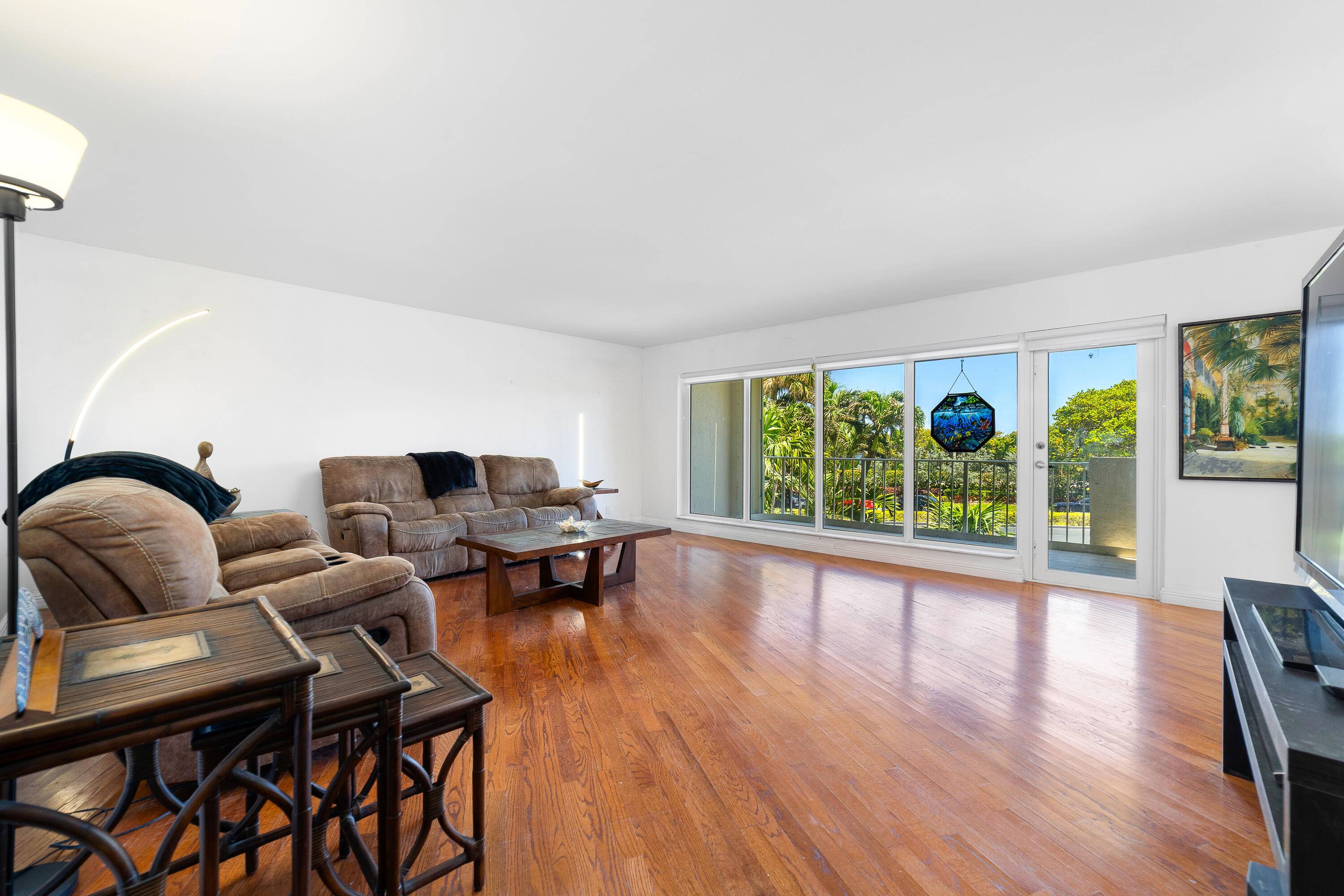 Boca Raton, FL 33431,4301 N Ocean BLVD 203