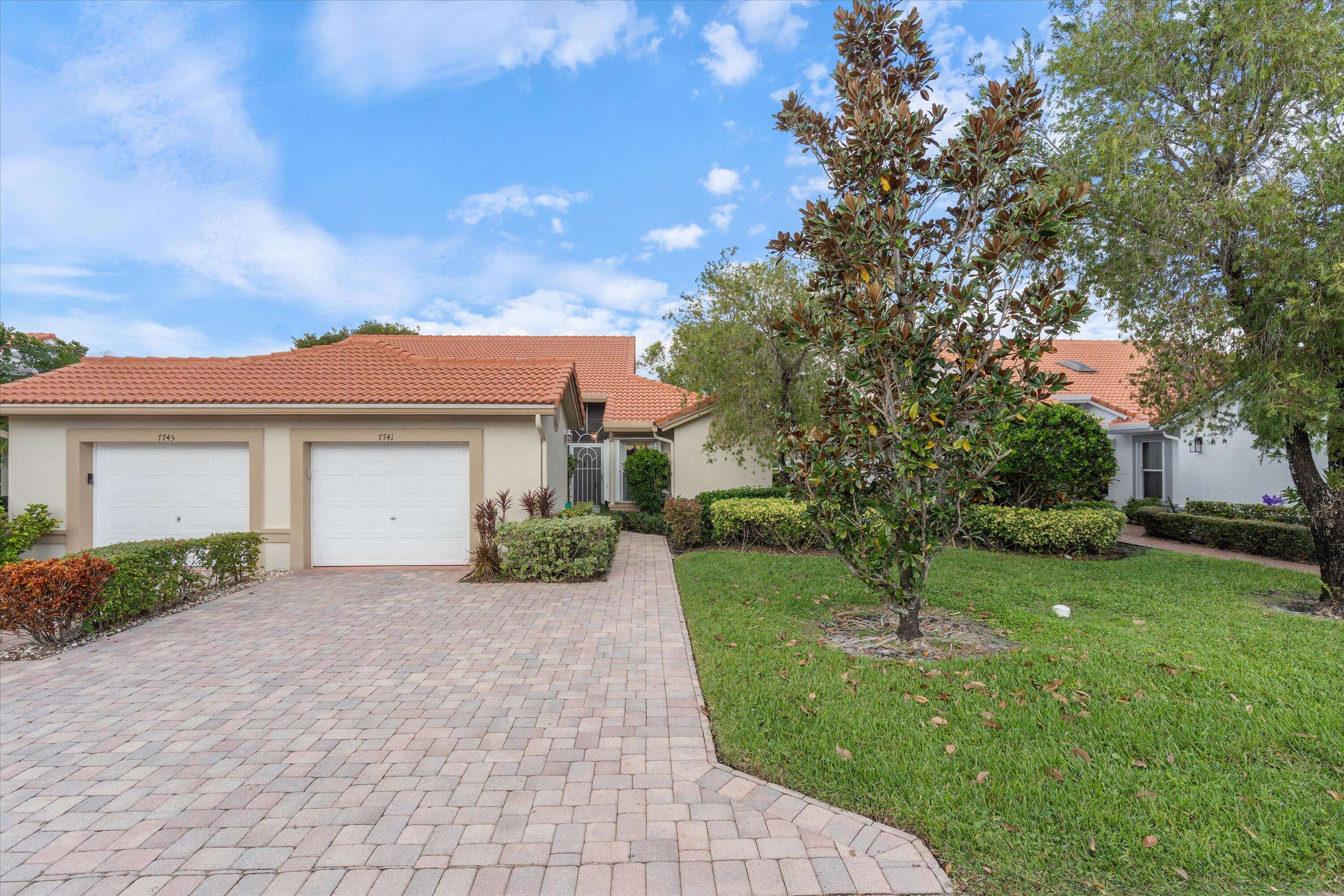 Boynton Beach, FL 33437,7741 Springwater PL B