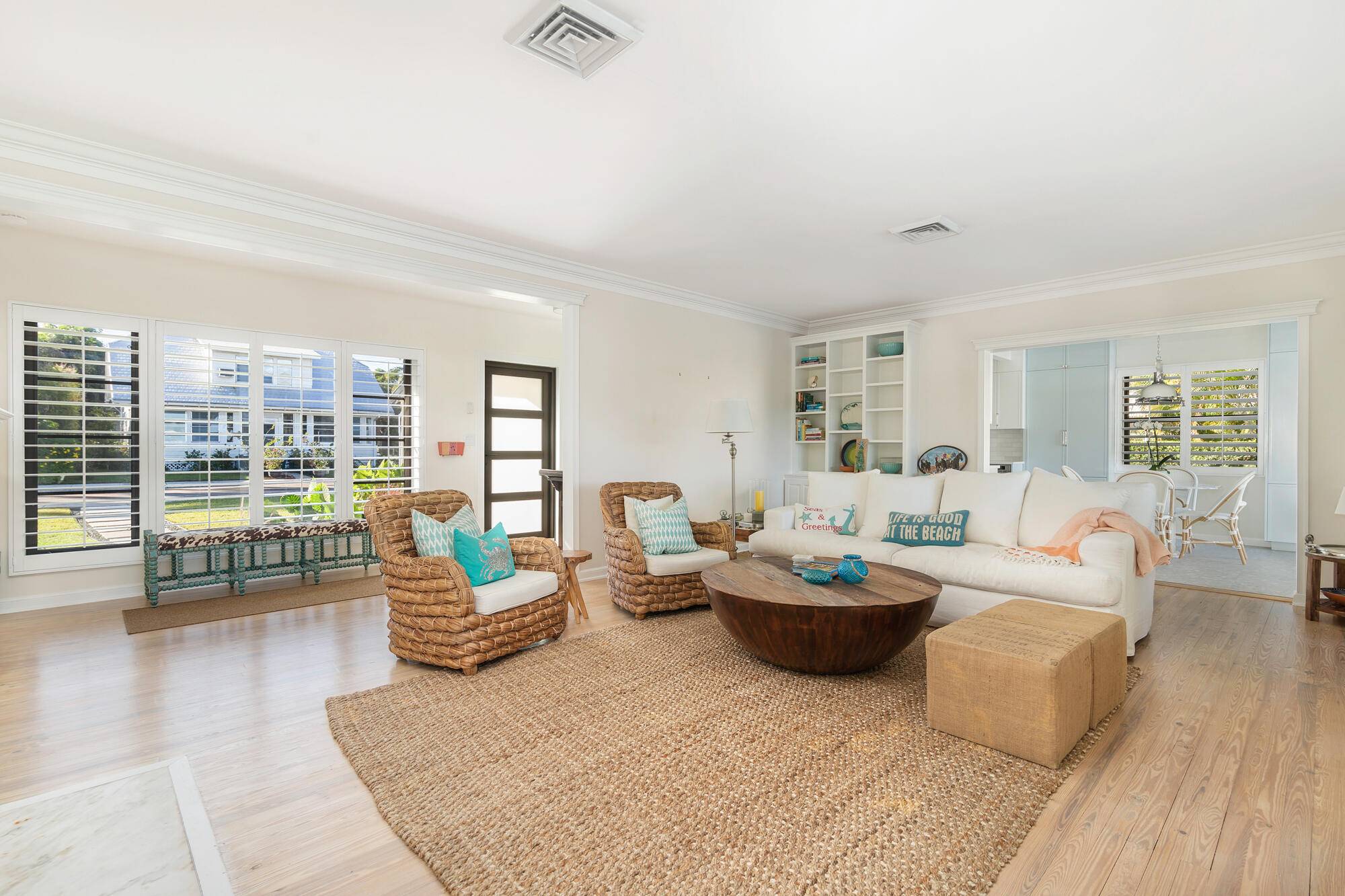 Lake Worth Beach, FL 33460,328 N Lakeside DR