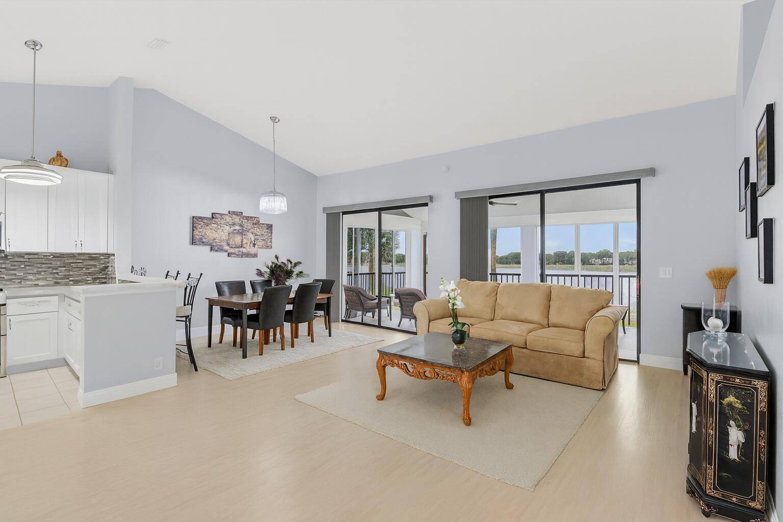 Boca Raton, FL 33498,10920 Lakemore LN 201