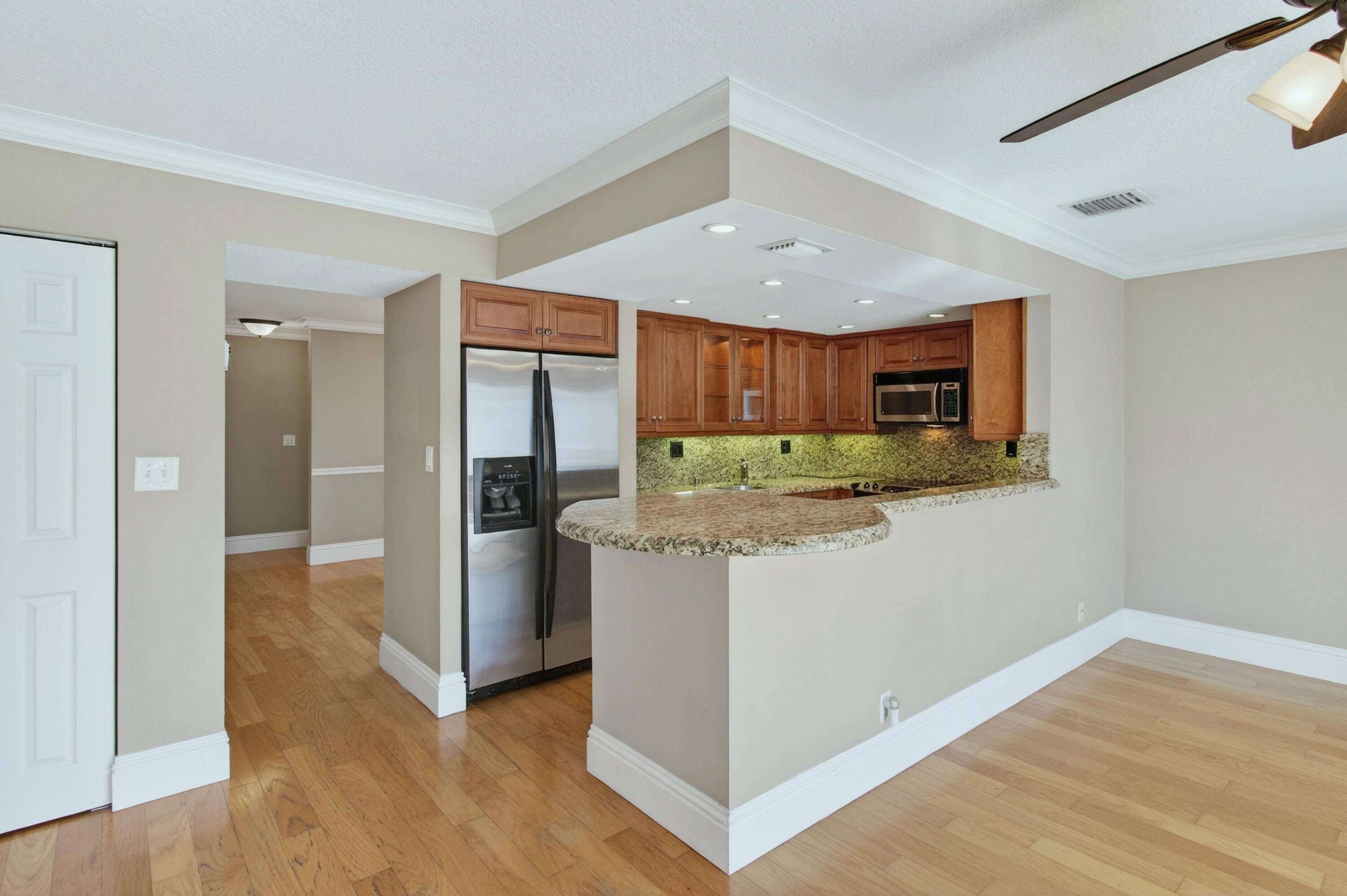 Highland Beach, FL 33487,1102 Russell DR