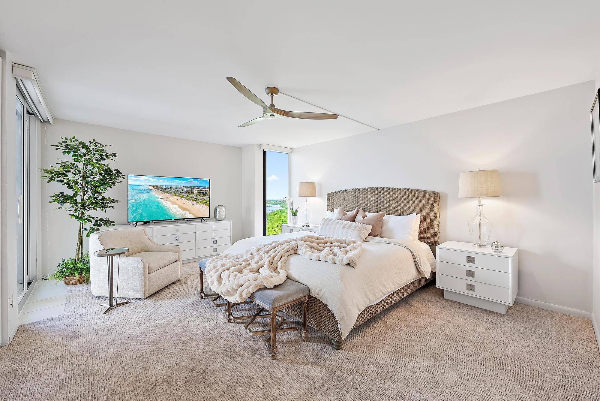 Singer Island, FL 33404,5550 N Ocean DR 22d