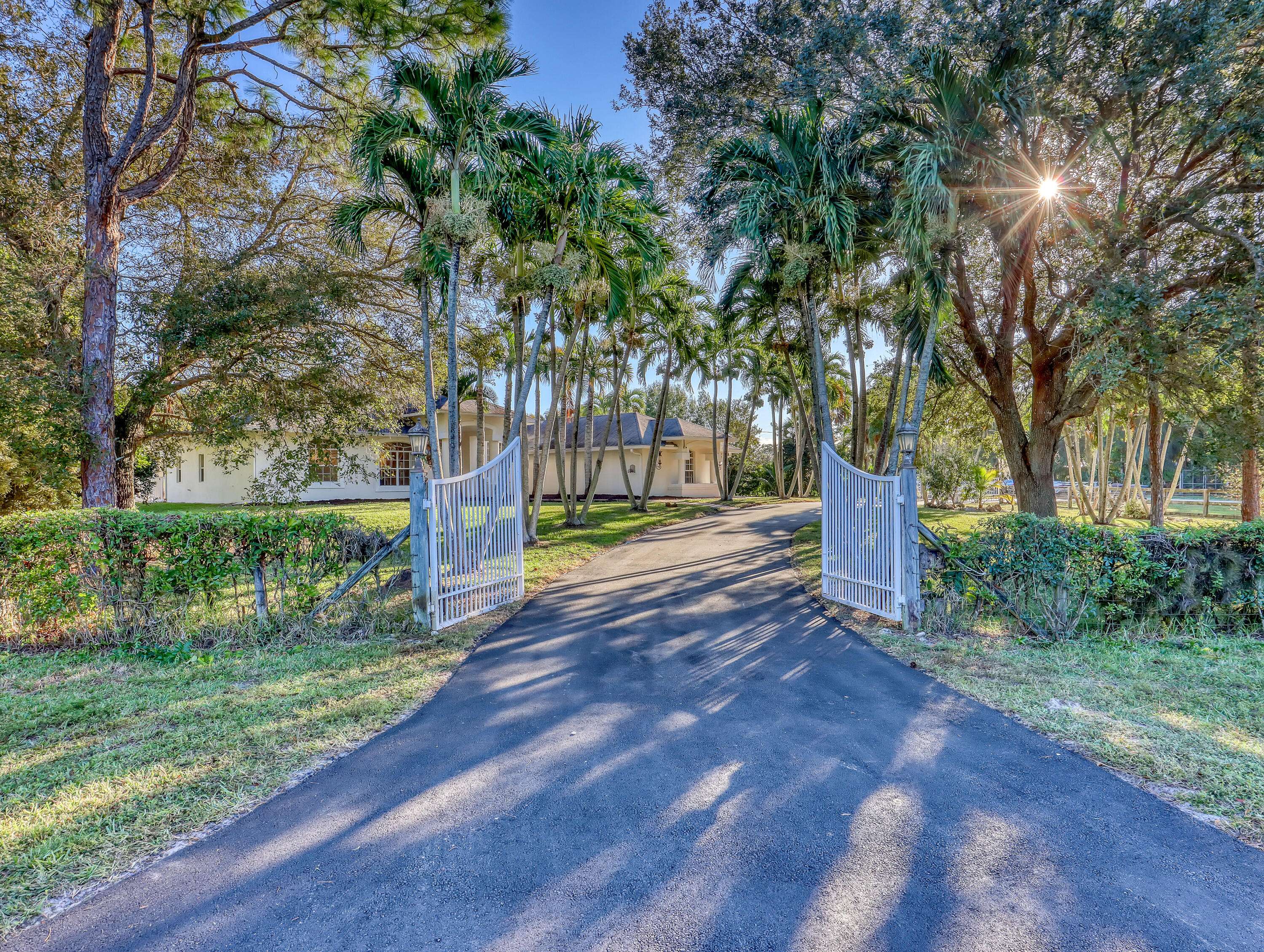 The Acreage, FL 33470,17495 Orange Grove BLVD