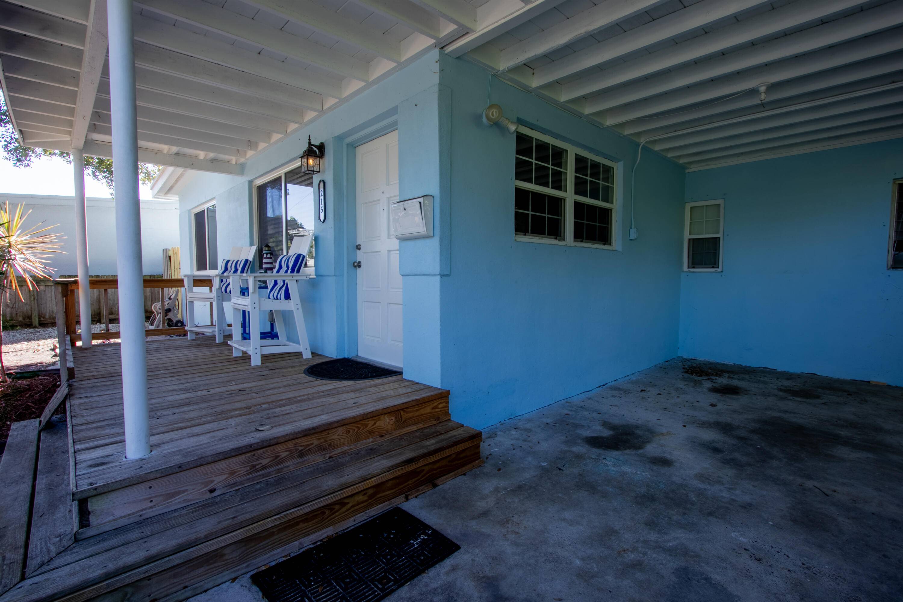 Pompano Beach, FL 33060,215 NE 14 AVE