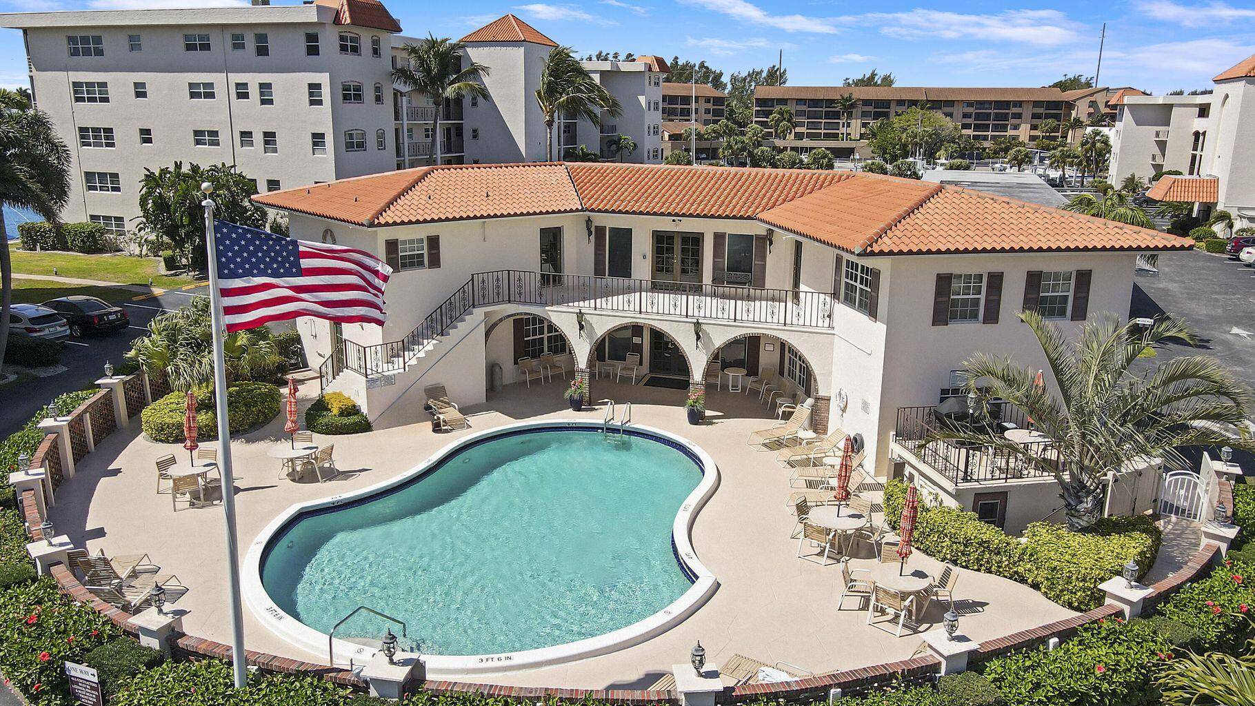 North Palm Beach, FL 33408,20 Yacht Club DR 312