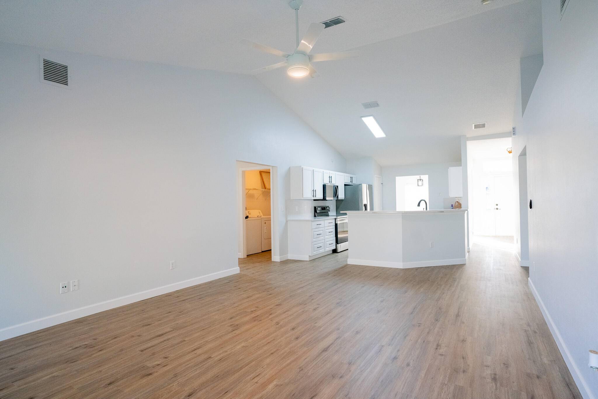 Port Saint Lucie, FL 34953,2001 SW Ember ST