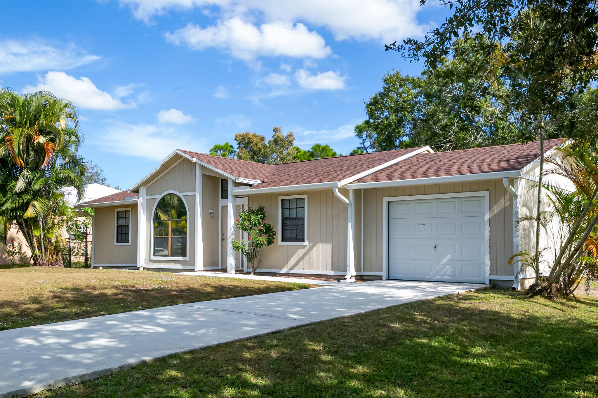 Port Saint Lucie, FL 34983,1133 SW Hibiscus ST