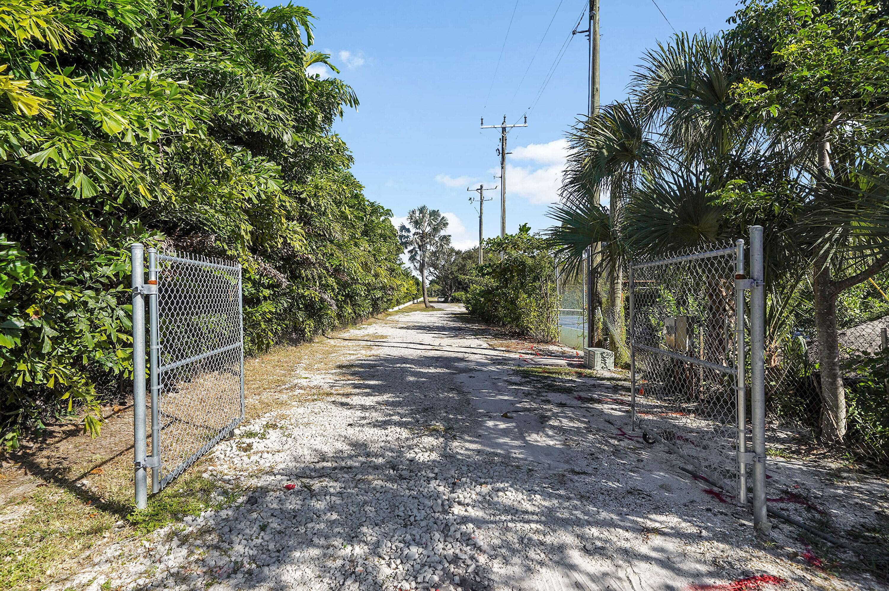 Gulf Stream, FL 33483,2900 Avenue Au Soleil