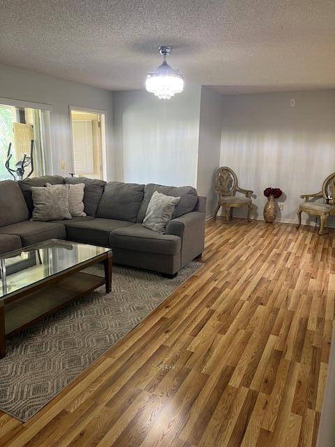 Greenacres, FL 33463,312 Knotty Pine CIR B2