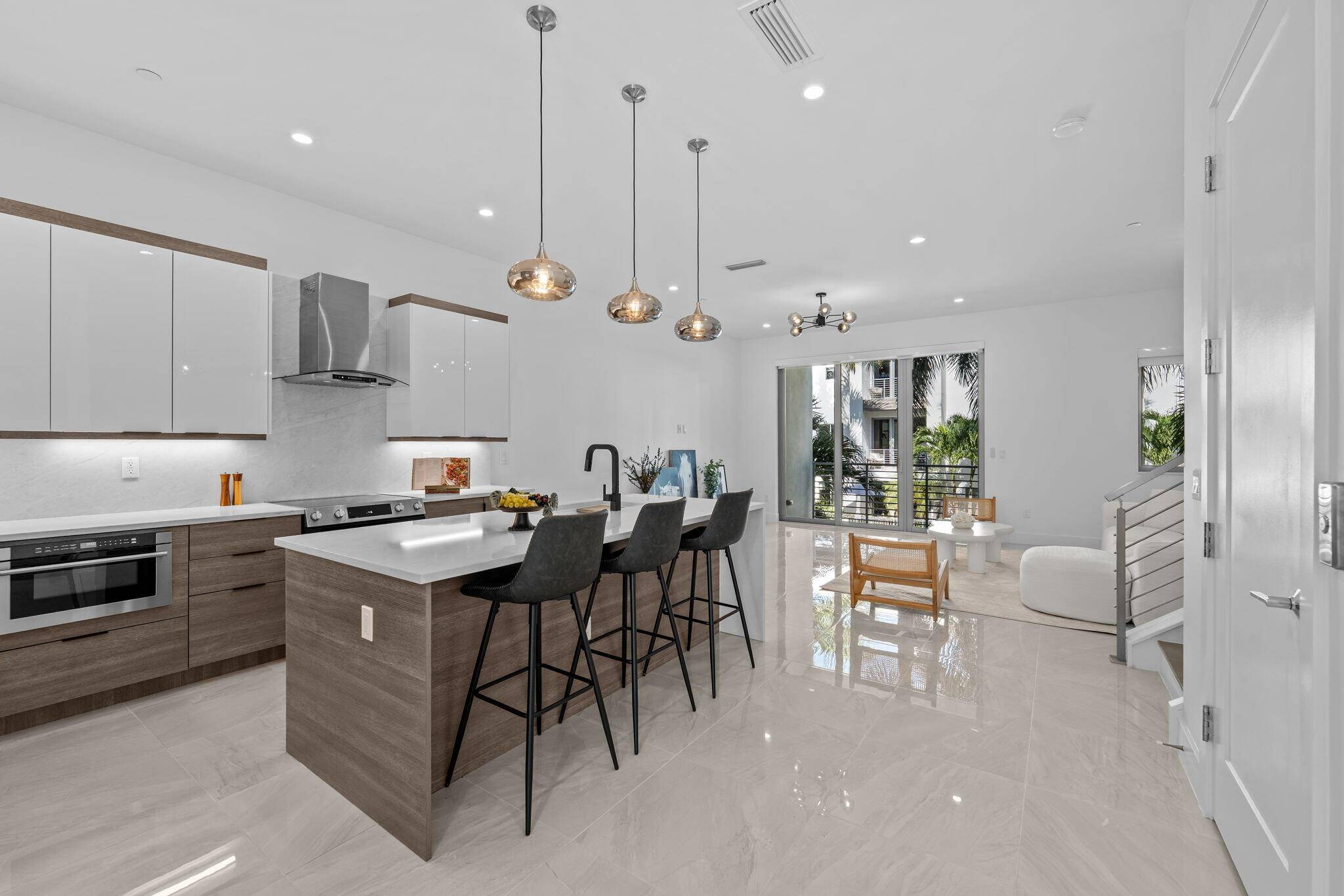 Boca Raton, FL 33431,1731 NW 40th DR