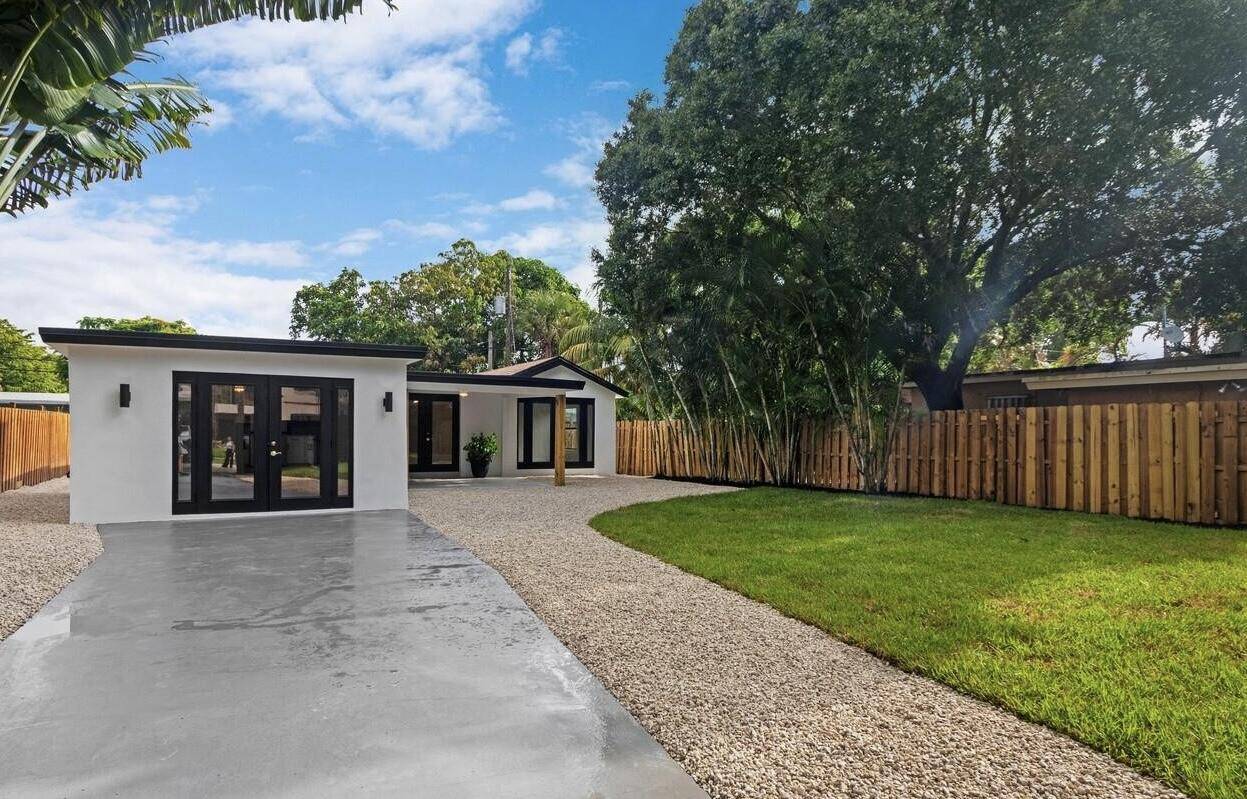 Fort Lauderdale, FL 33304,537 NE 14th CT