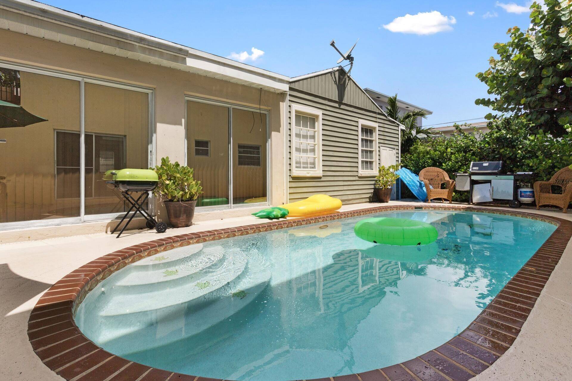 Lake Worth Beach, FL 33460,216 S Ocean Breeze #1 Dn