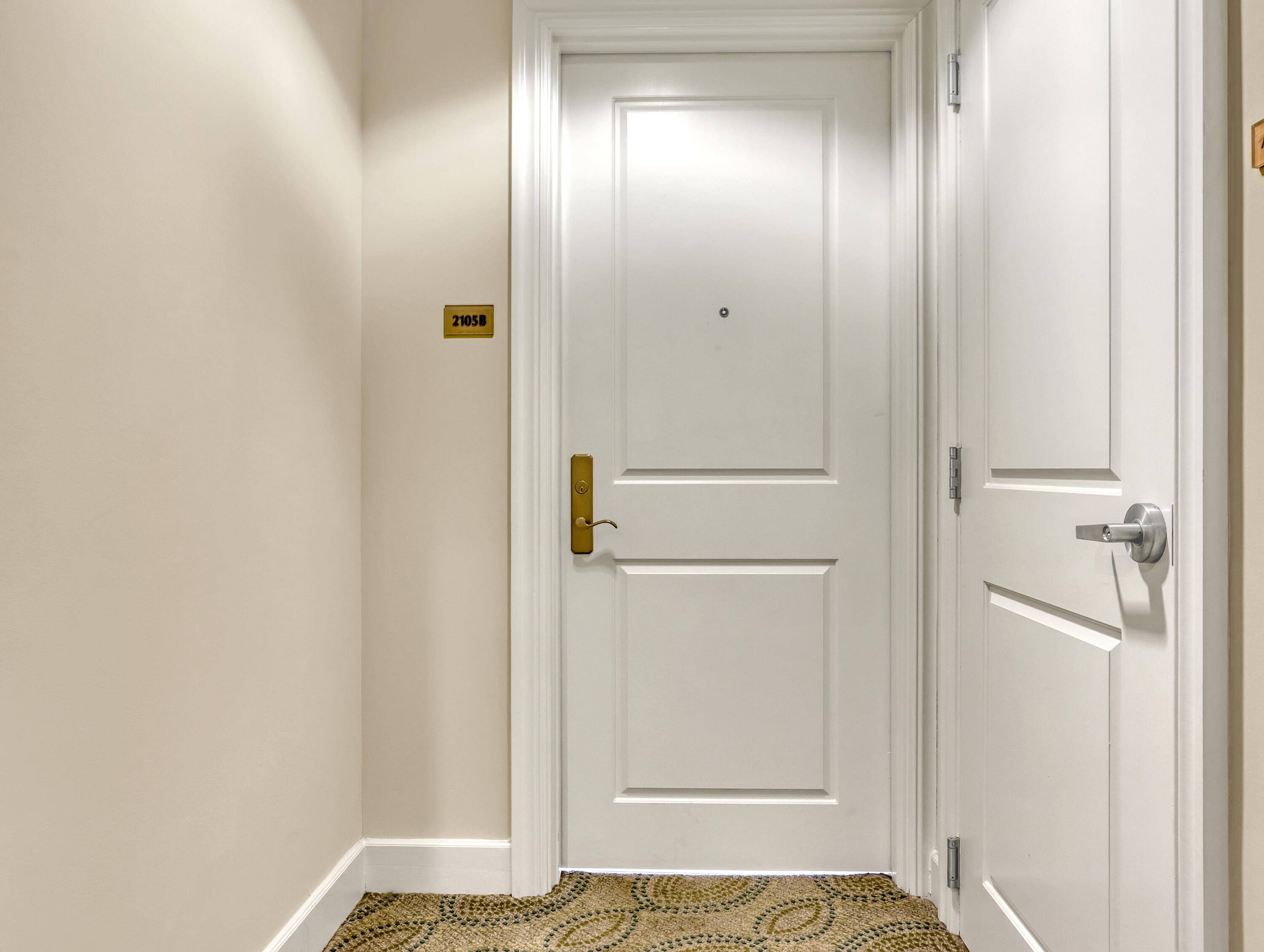 Singer Island, FL 33404,2700 N Ocean DR 2105b