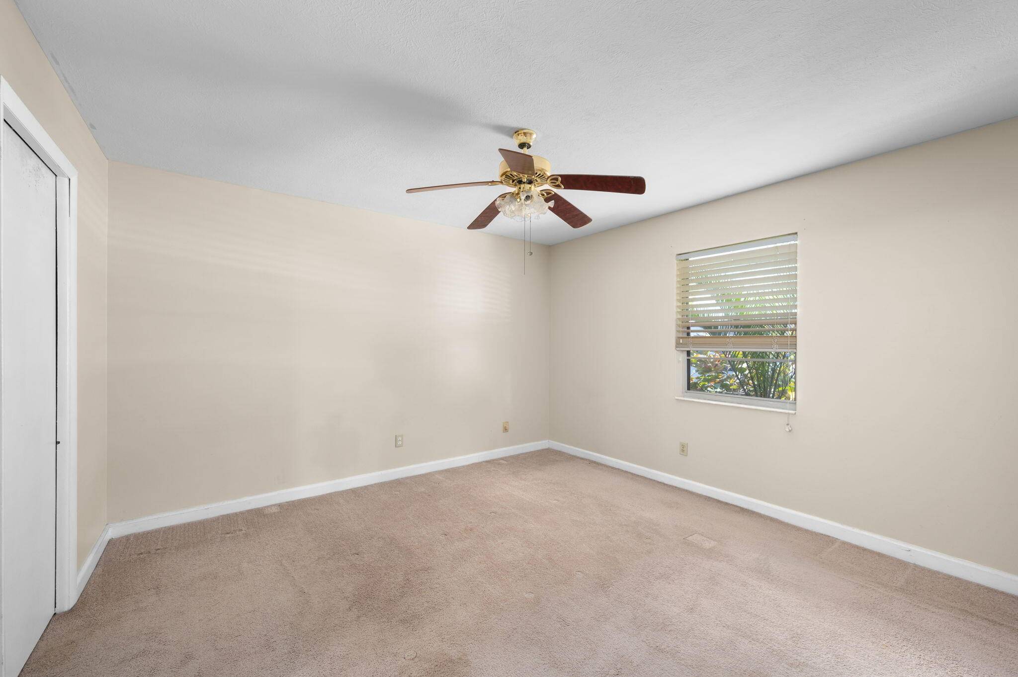 Port Saint Lucie, FL 34984,2491 SE Whitehorse ST