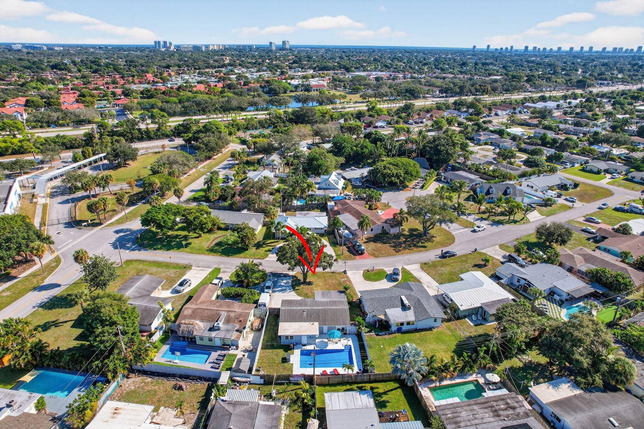 Palm Beach Gardens, FL 33410,511 Iris AVE