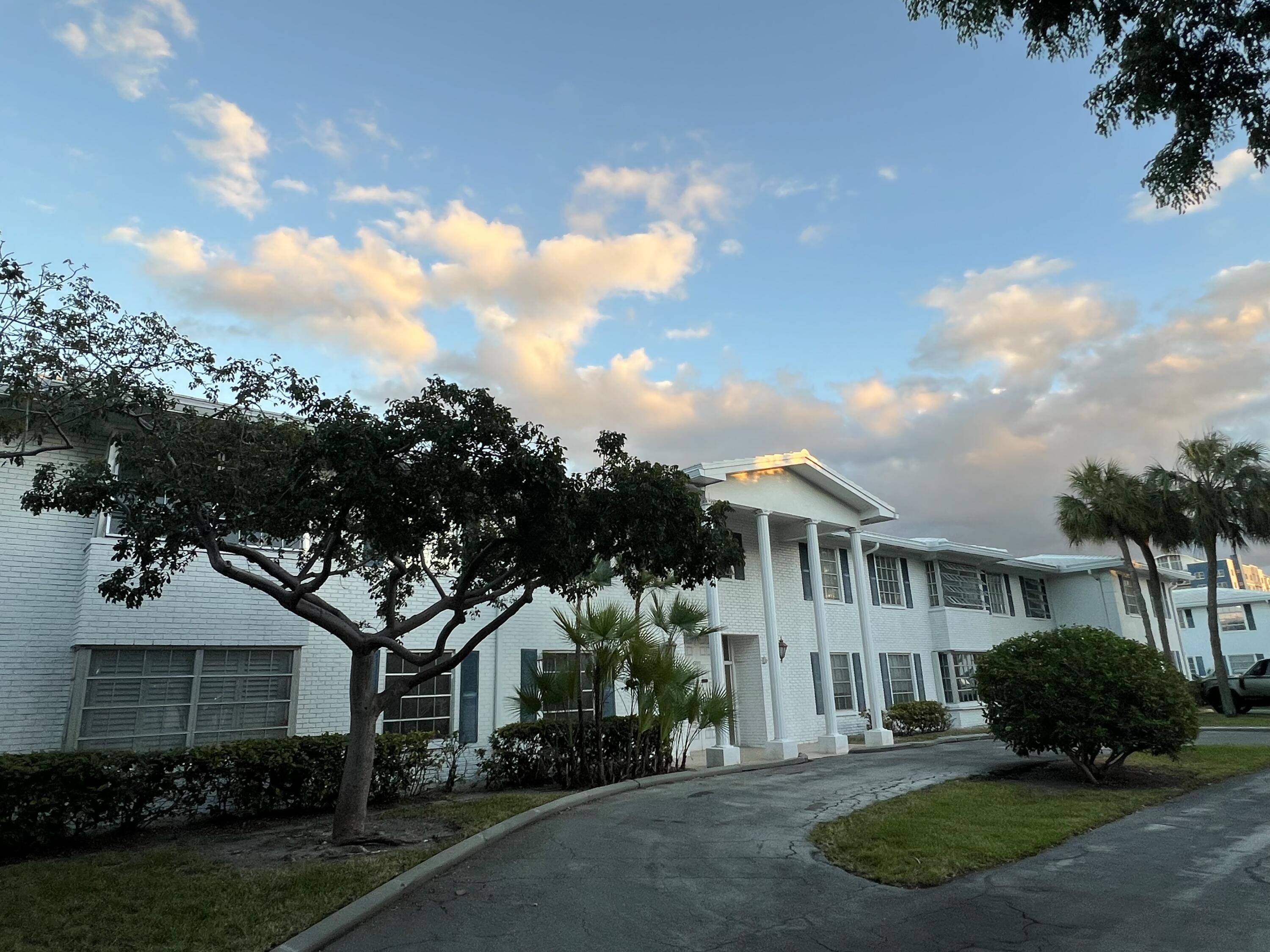 Fort Lauderdale, FL 33308,6800 NE 22nd WAY 2121