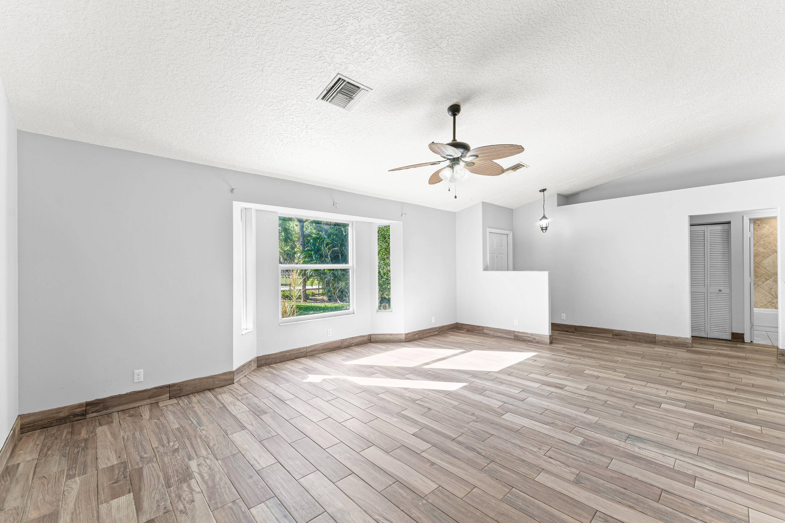 The Acreage, FL 33412,13587 N 76th RD